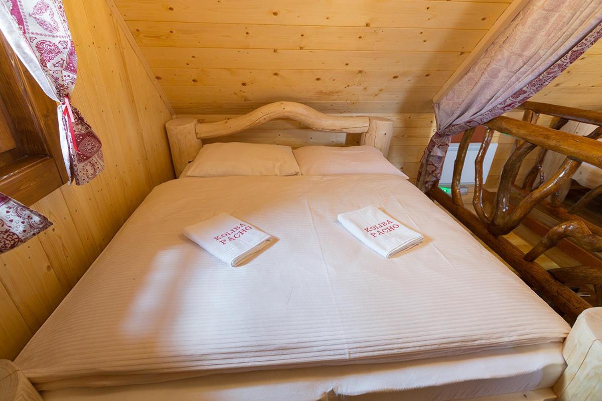 One-Bedroom Apartment - Photo 26