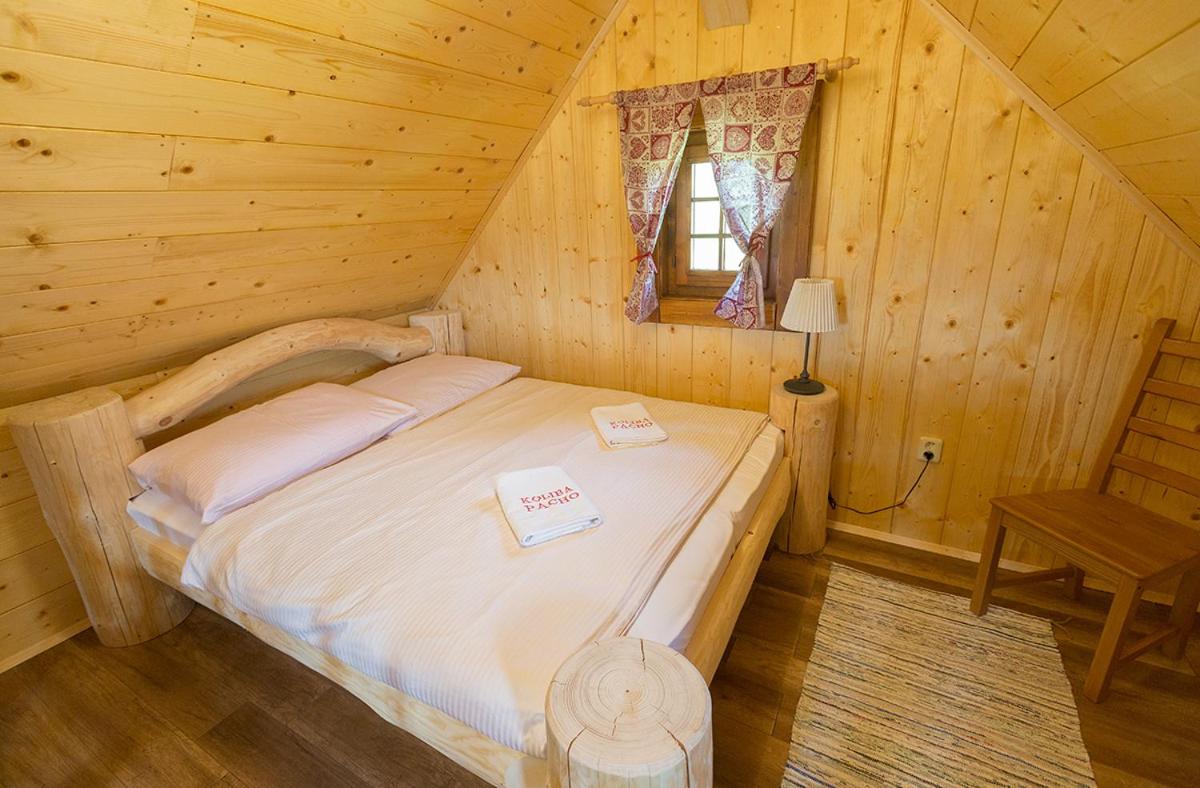 One-Bedroom Apartment - Photo 19