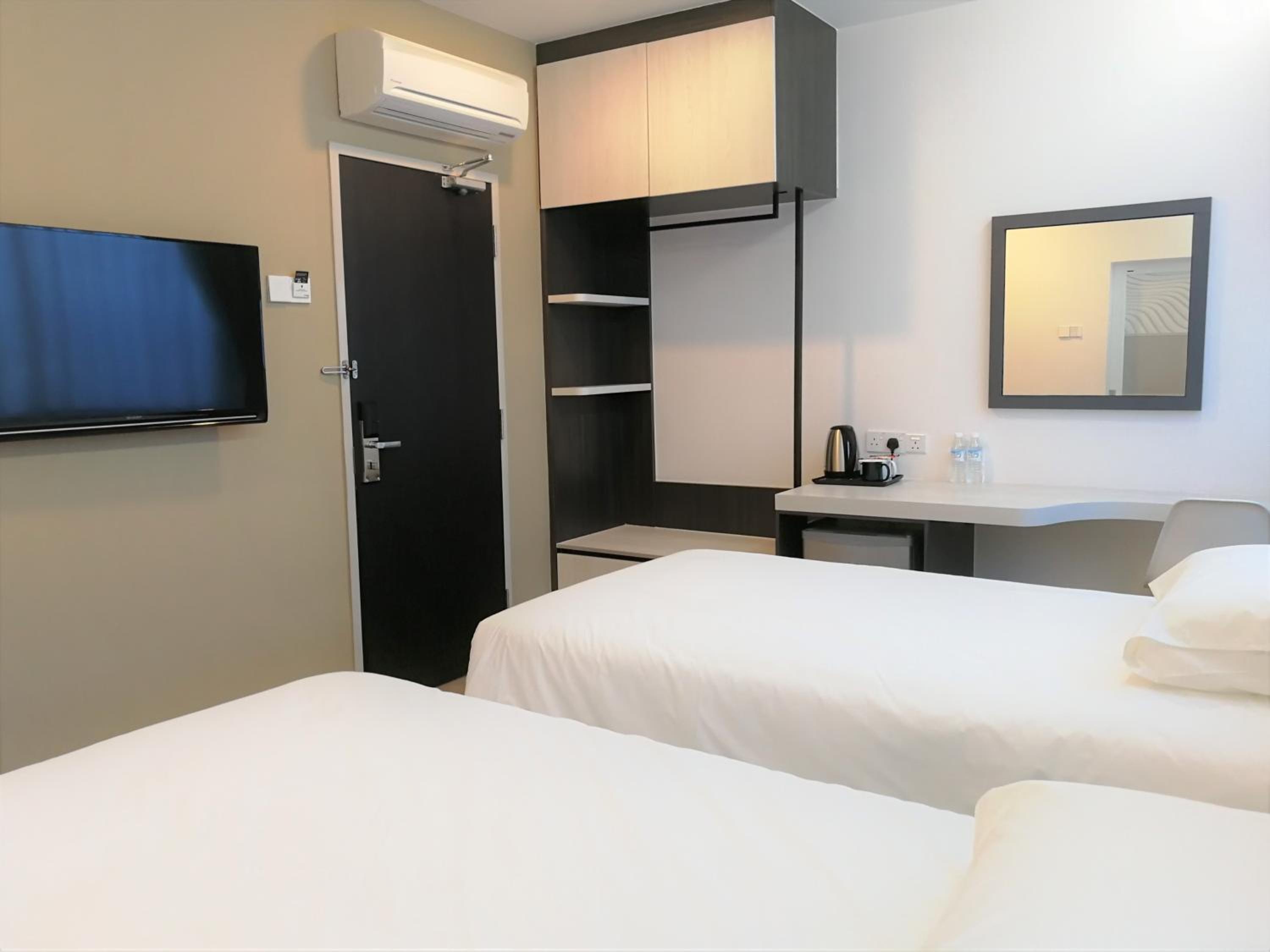 Twin Room photo 2