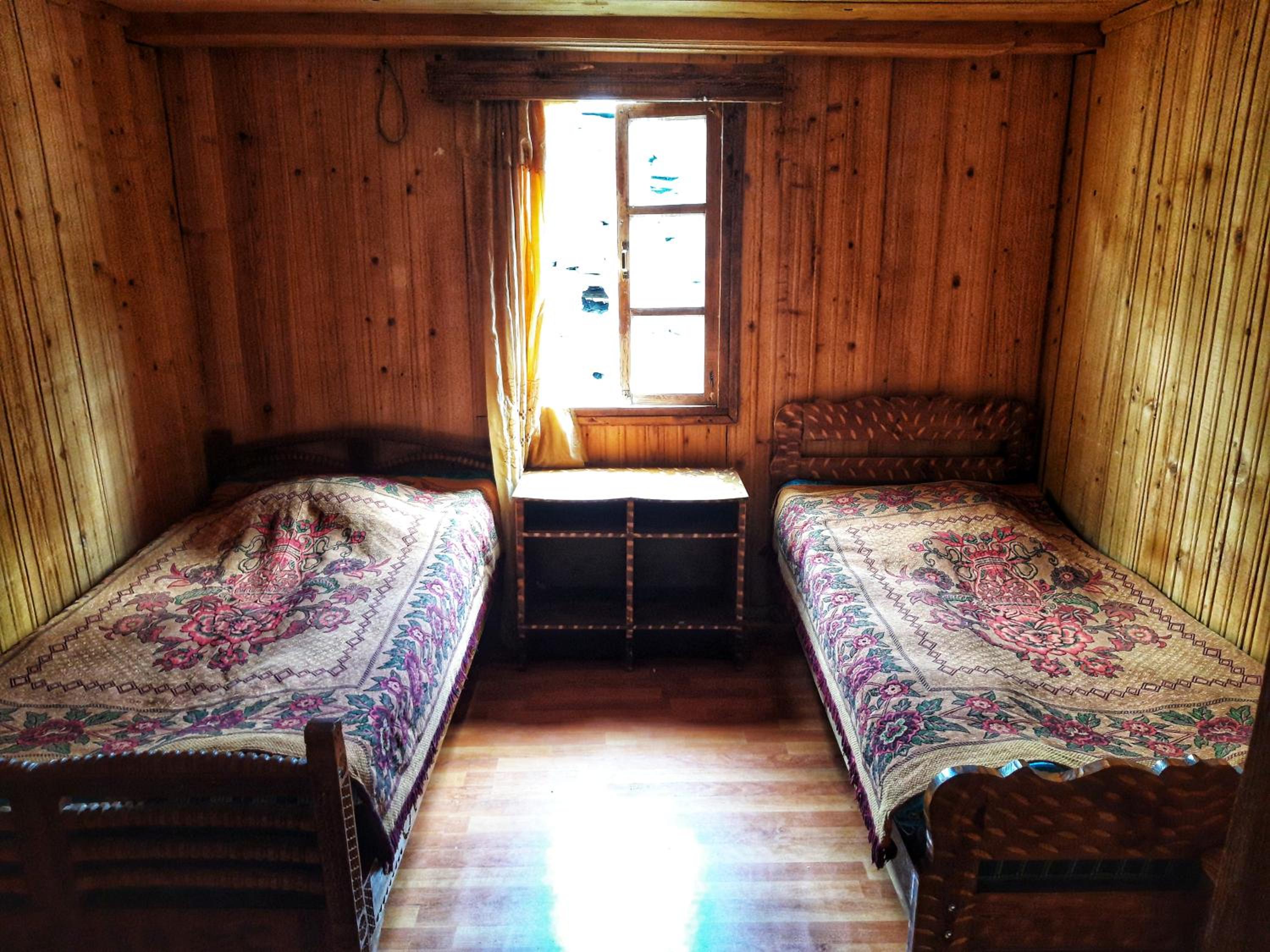 Small Twin Room photo 1