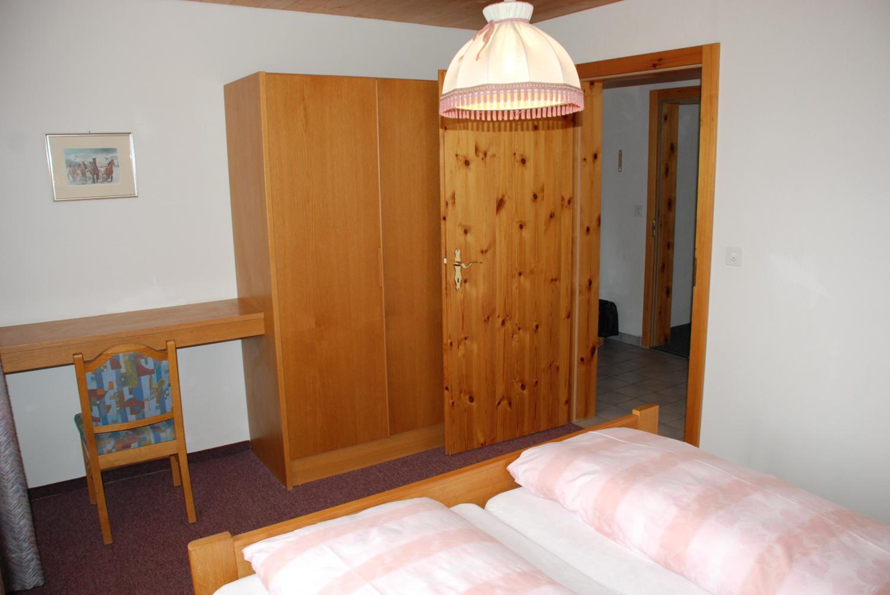 Apartment photo 3