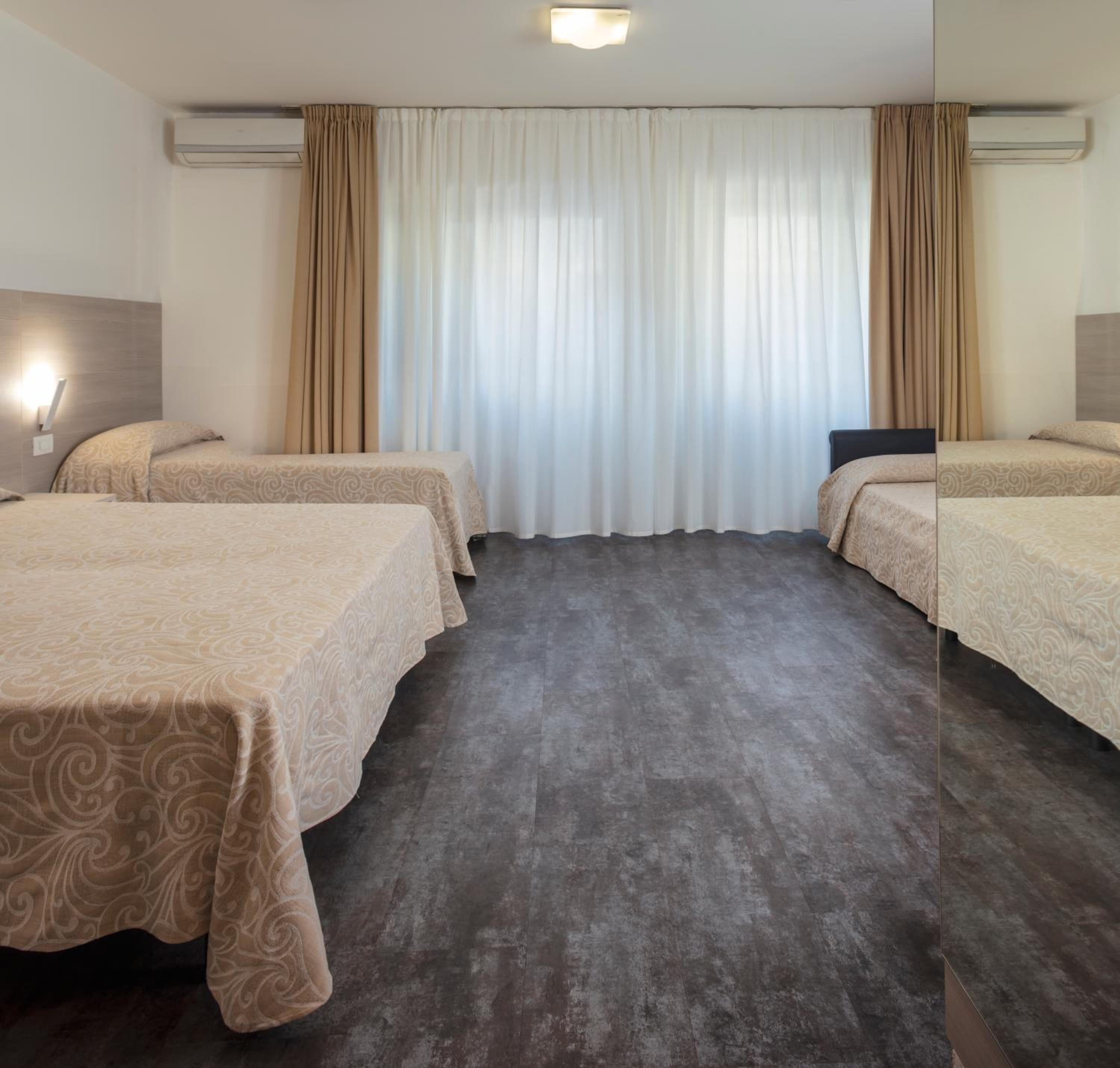 Quadruple Room - Annex - Photo 3