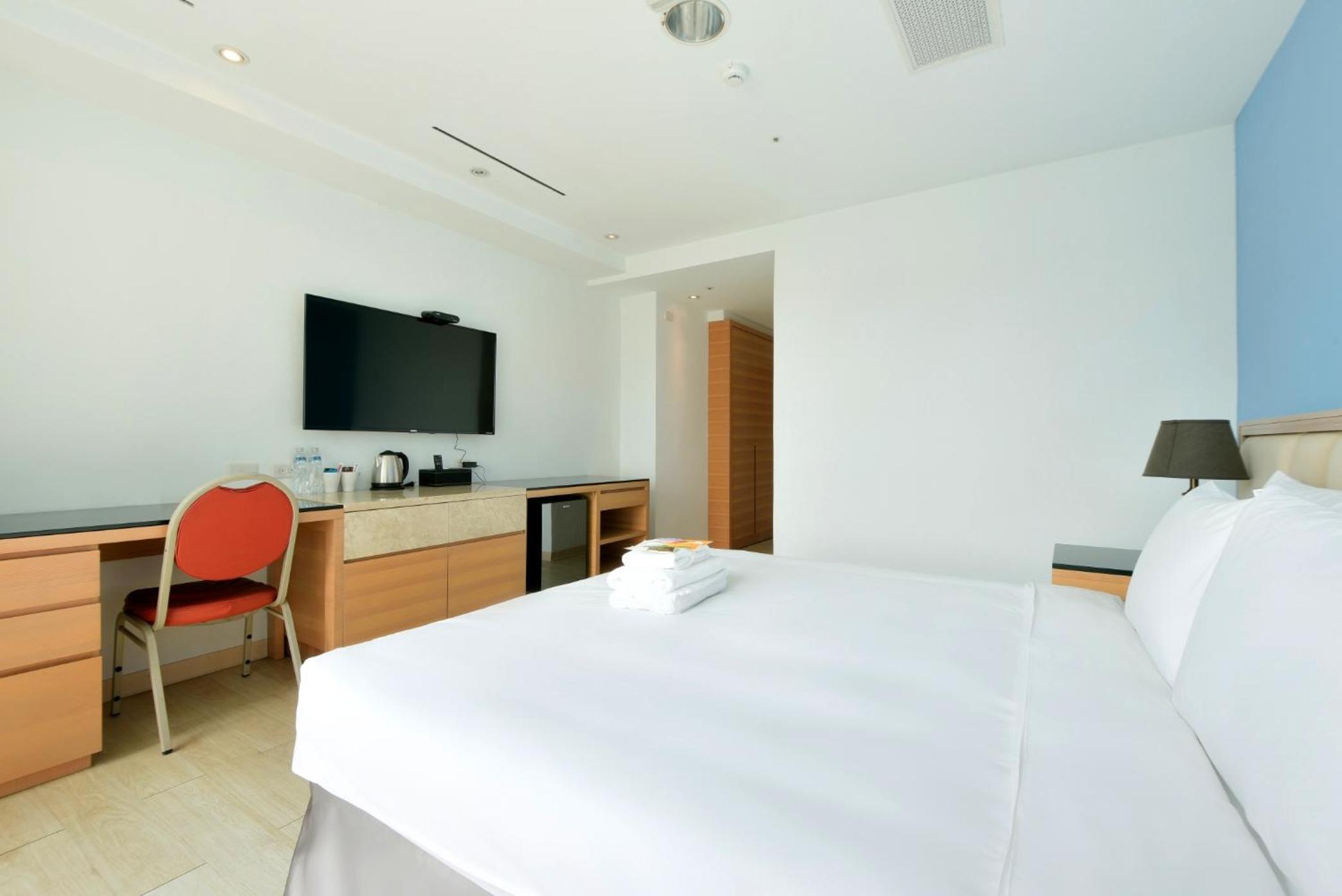 Standard Double Room - Photo 6