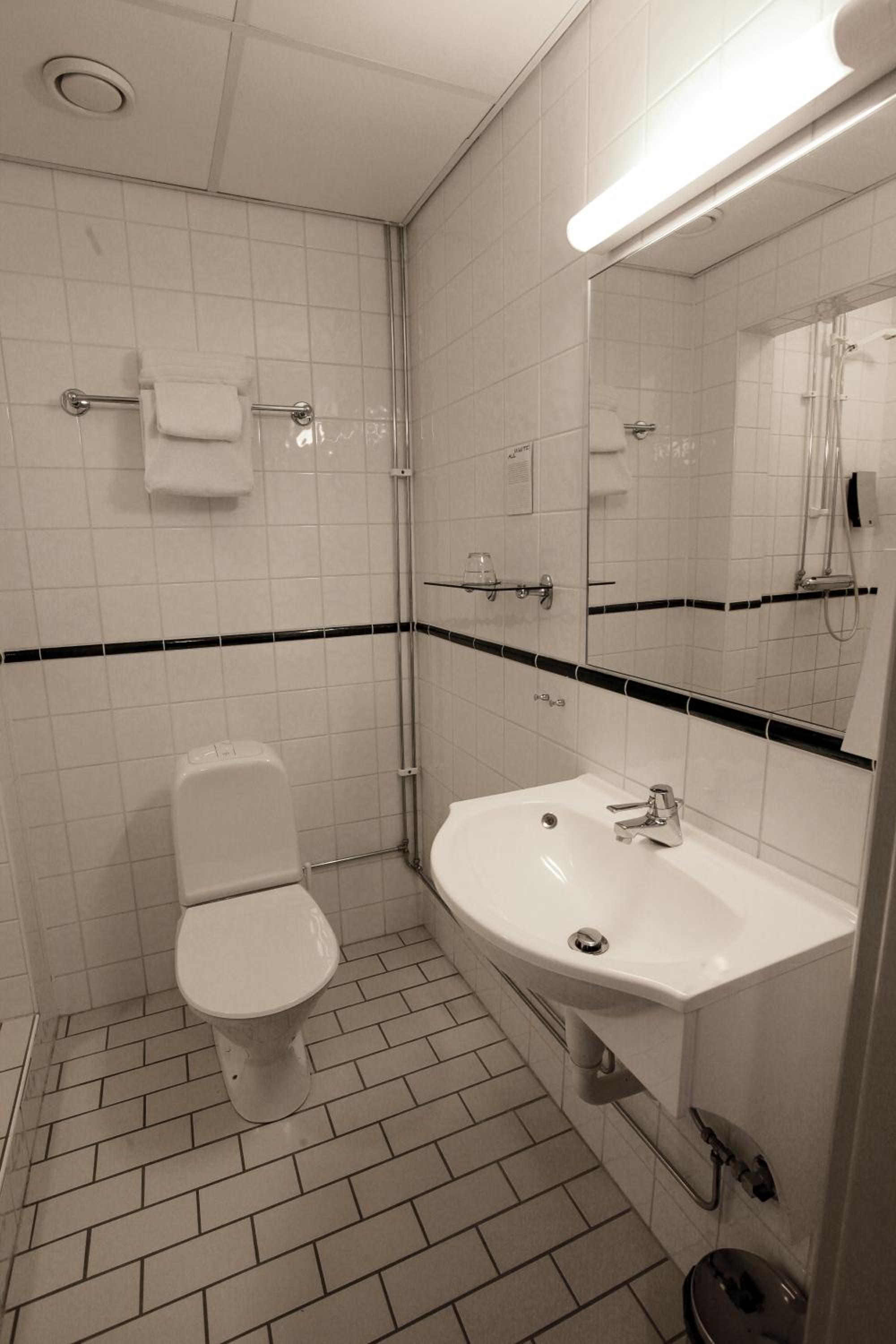 Standard Double Or Twin Room