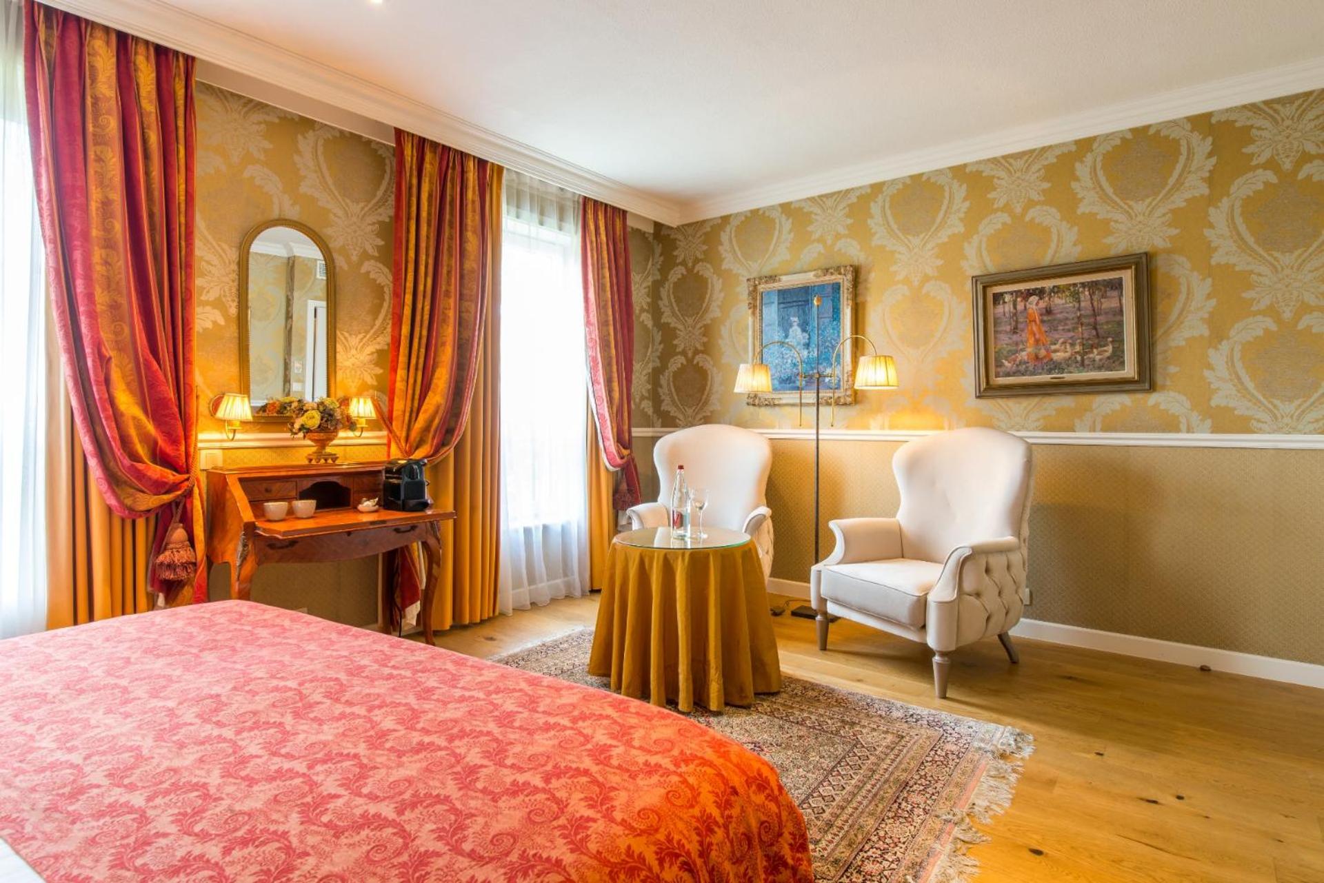 Deluxe Double Room - Photo 2