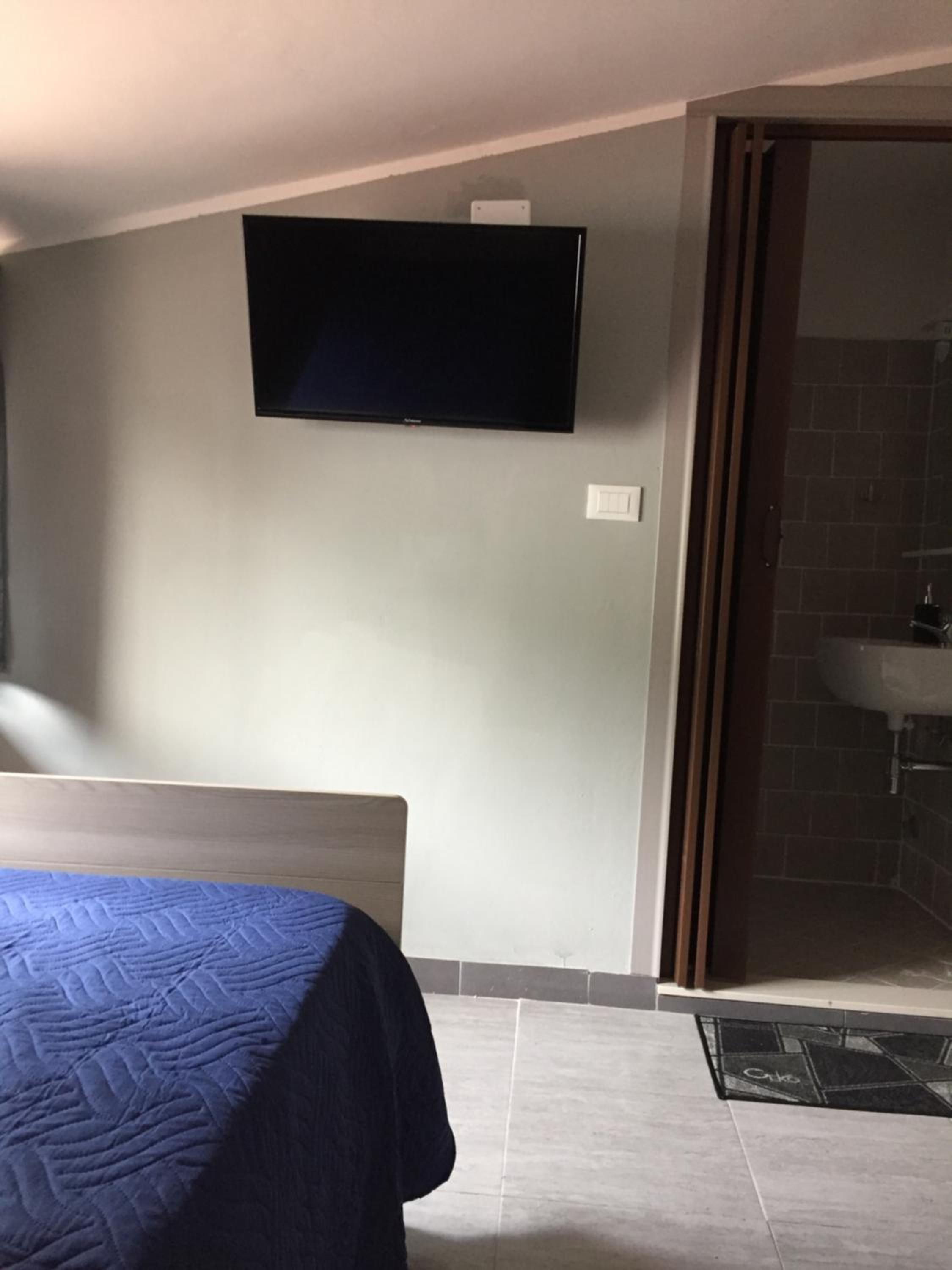 Single Room photo 3
