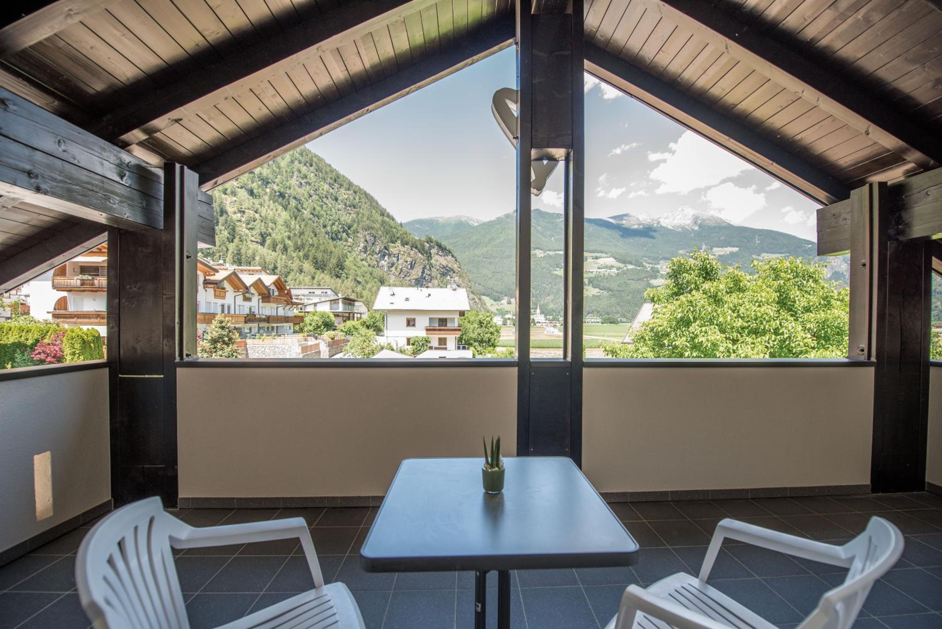Family Suite with Balcony photo 3