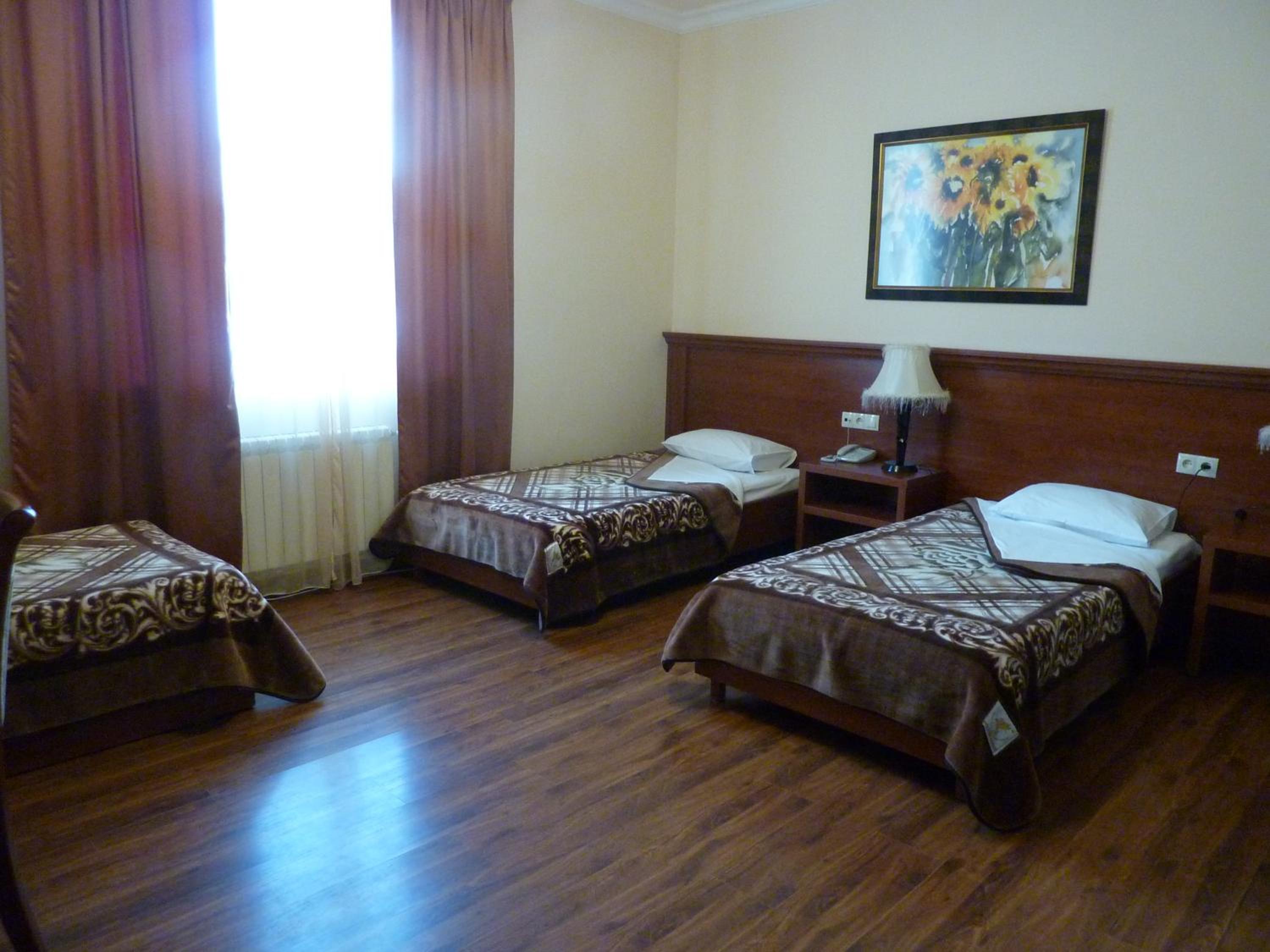 Classic Triple Room photo 1