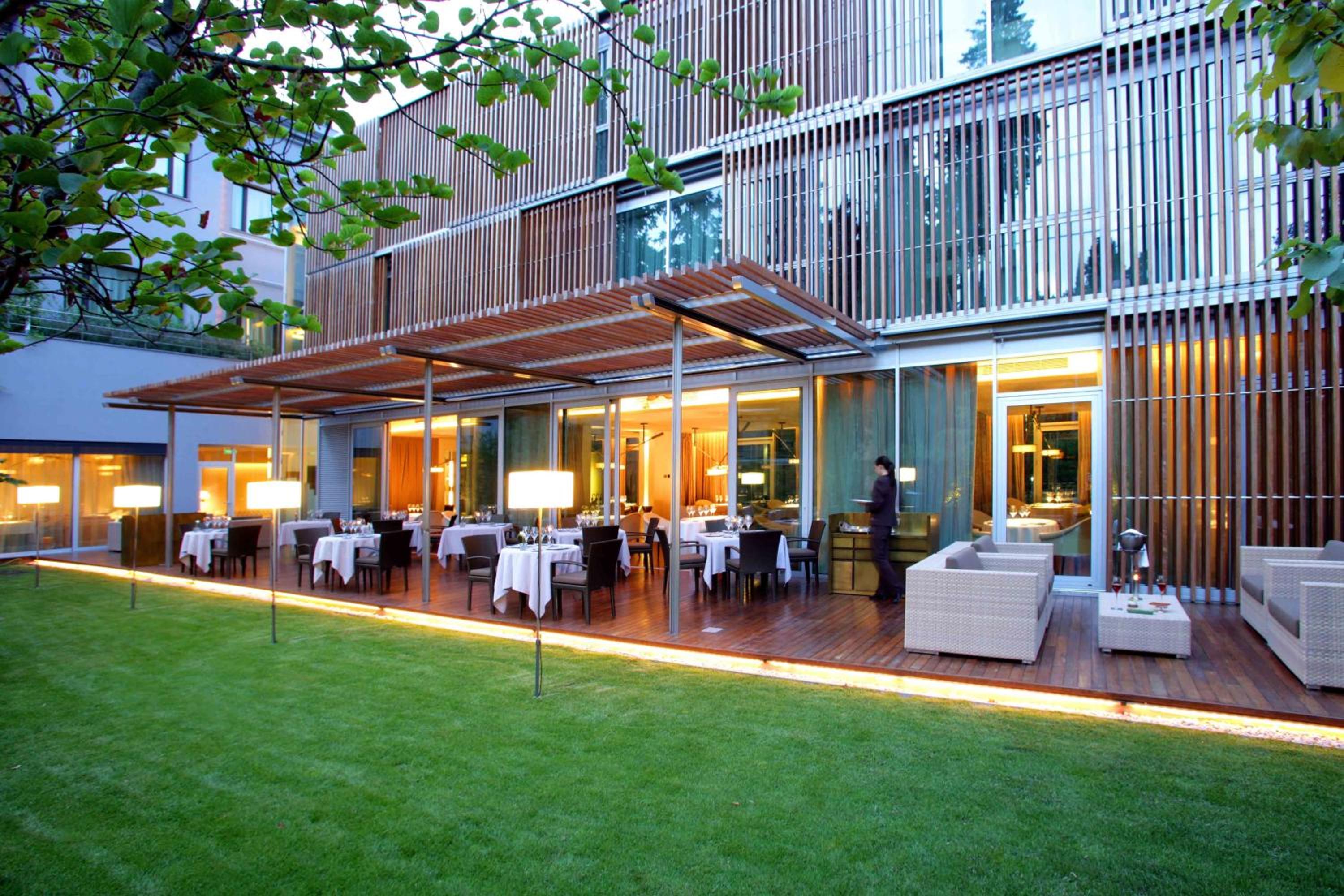 Habitación doble (1 o 2 personas) Habitación doble (1 o 2 personas)