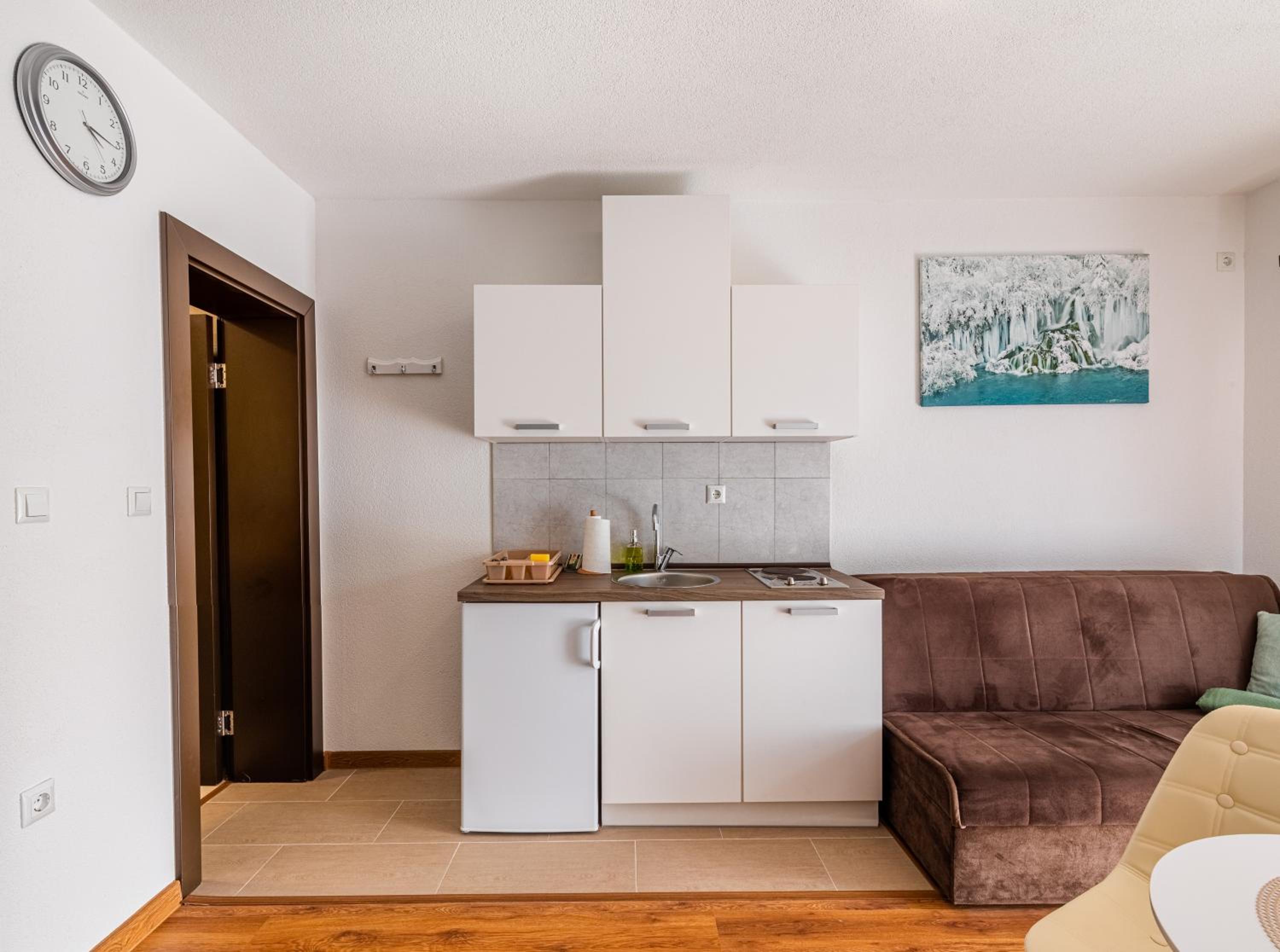 Apartment With Mountain View photo 3