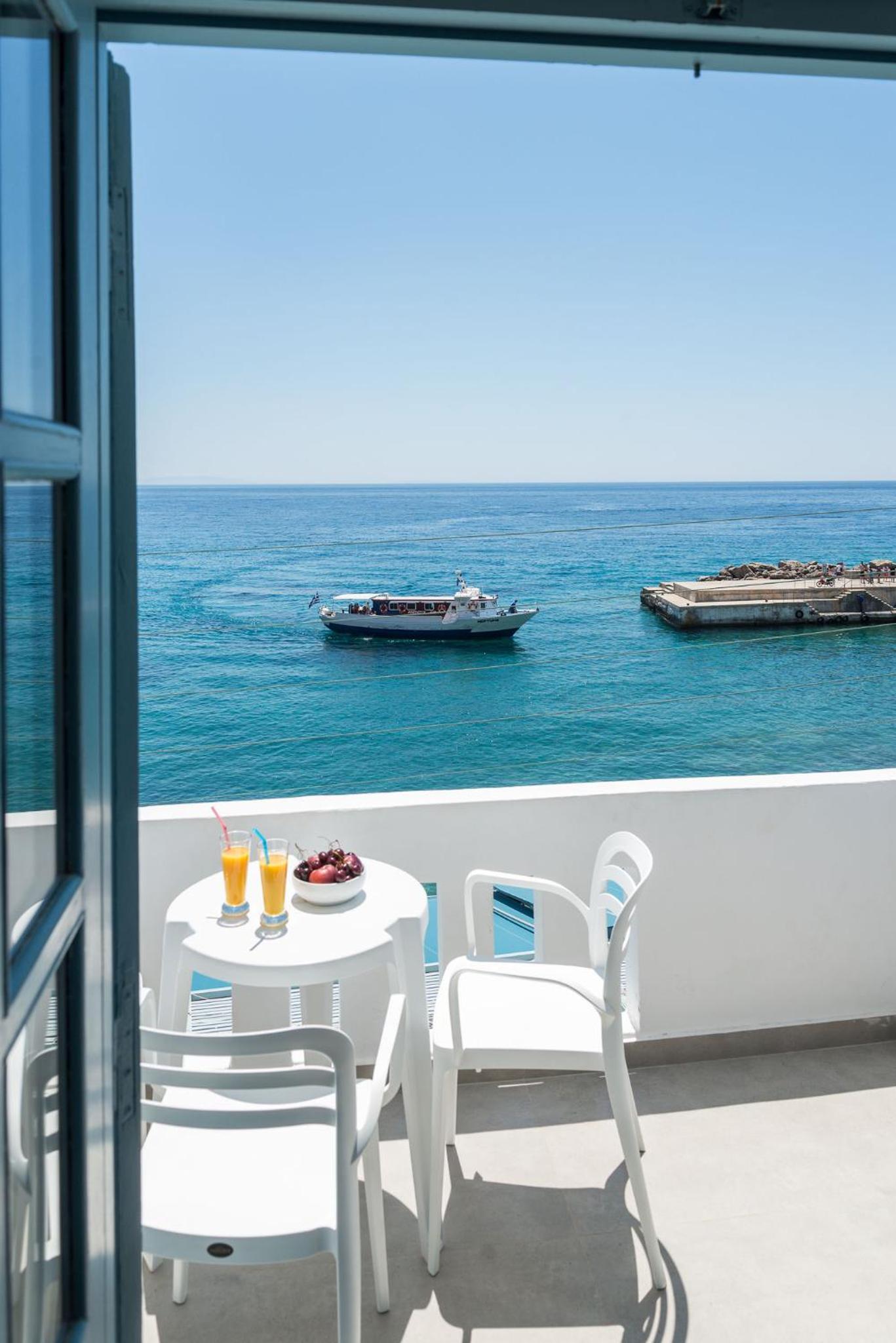 Suite with Sea View - Photo 32