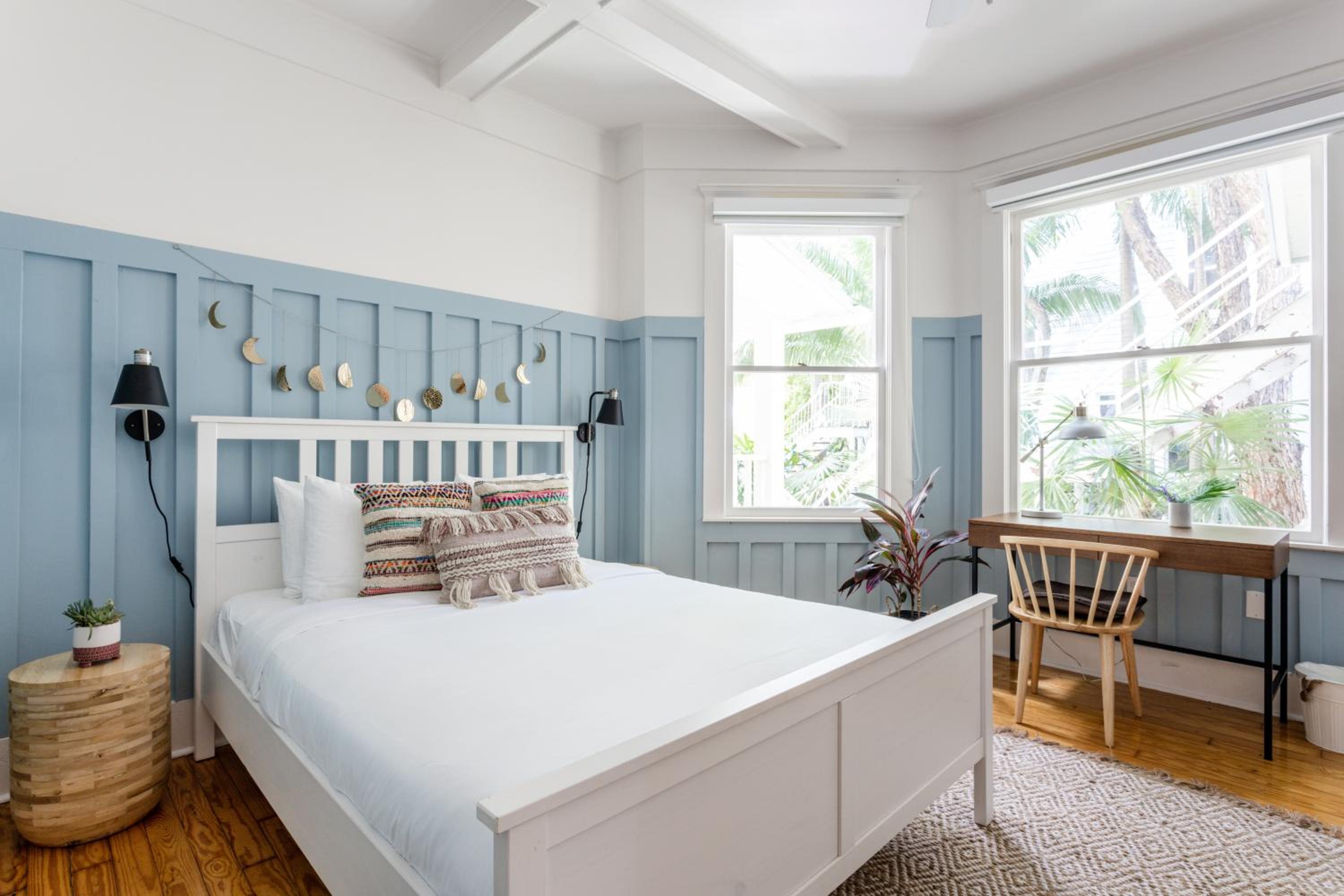 Standard Queen Room photo 1