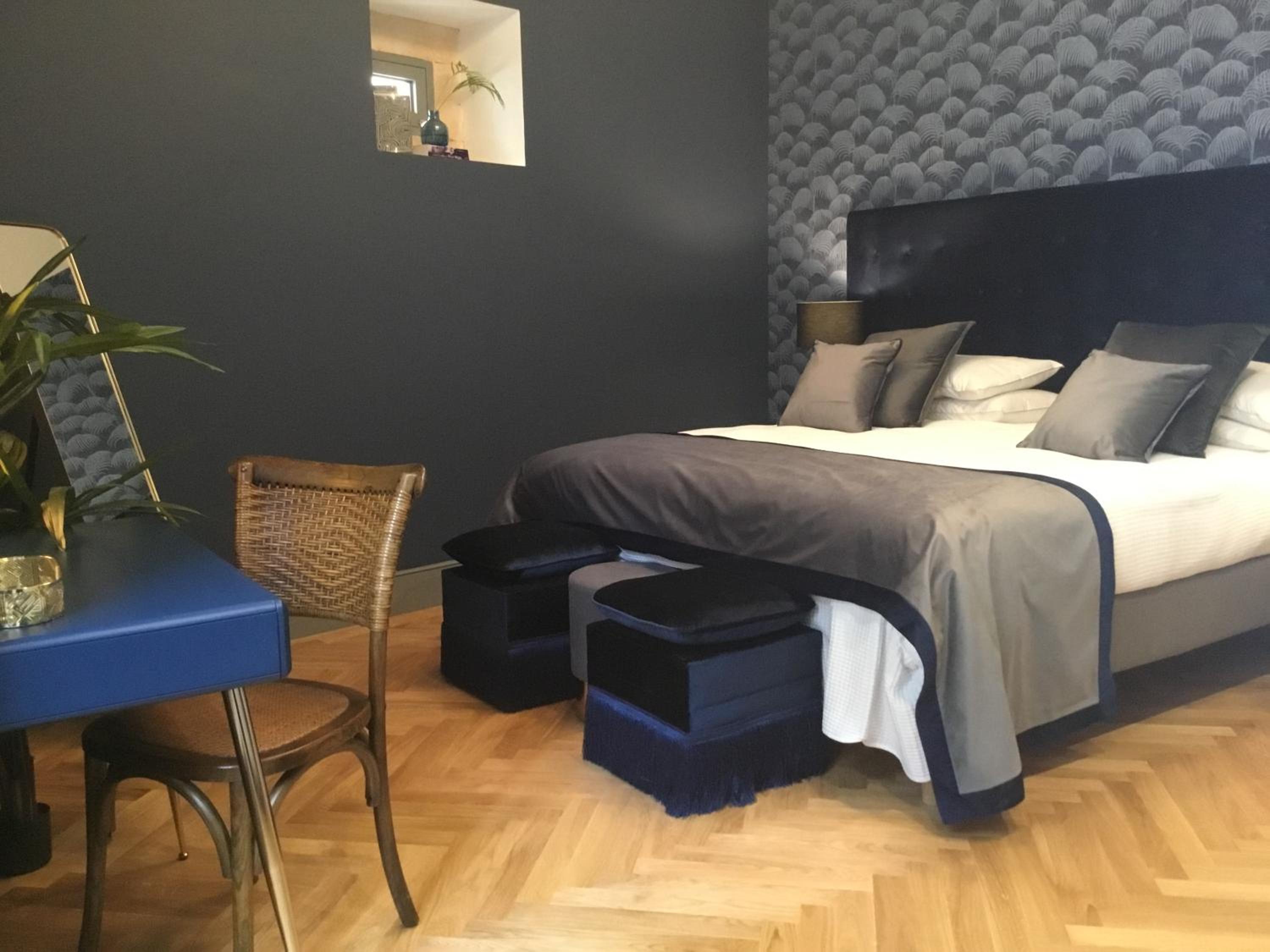 Double or Twin Room with Swimming Pool Access photo 3