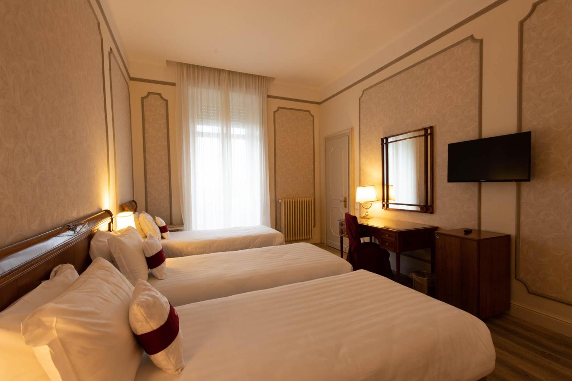 Triple Room - Photo 9
