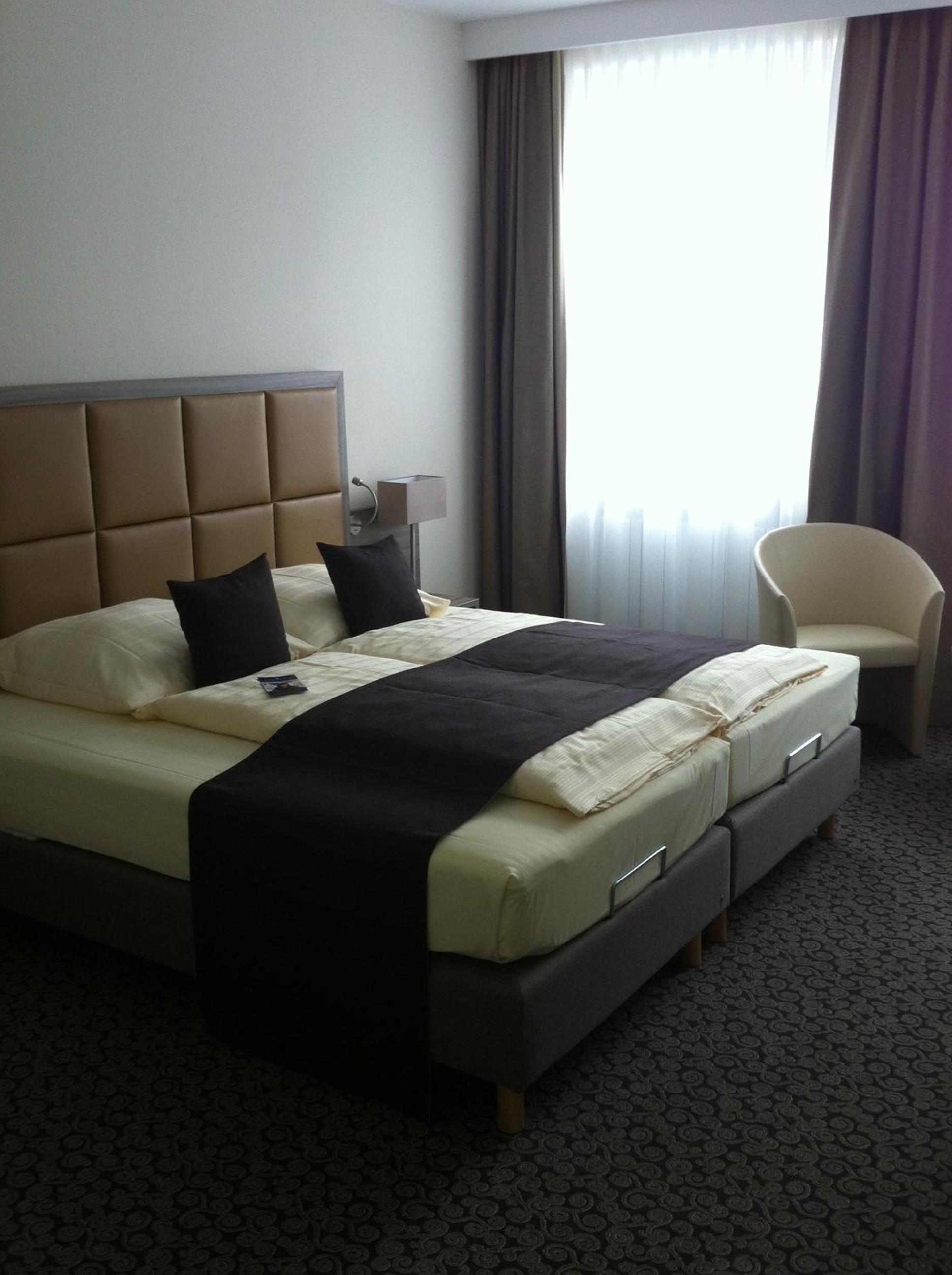 Suite - Photo 7