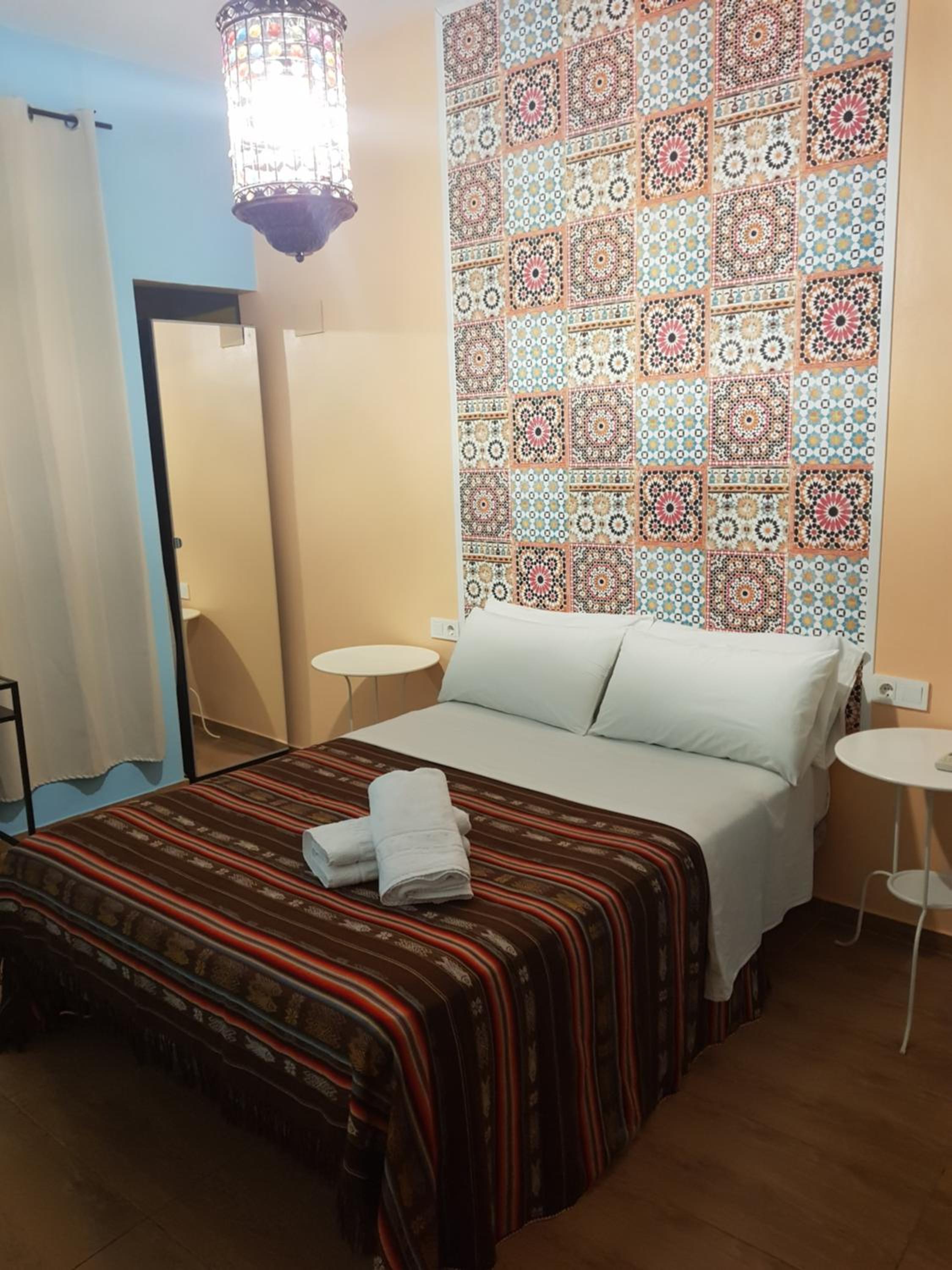 Budget Twin Room photo 3