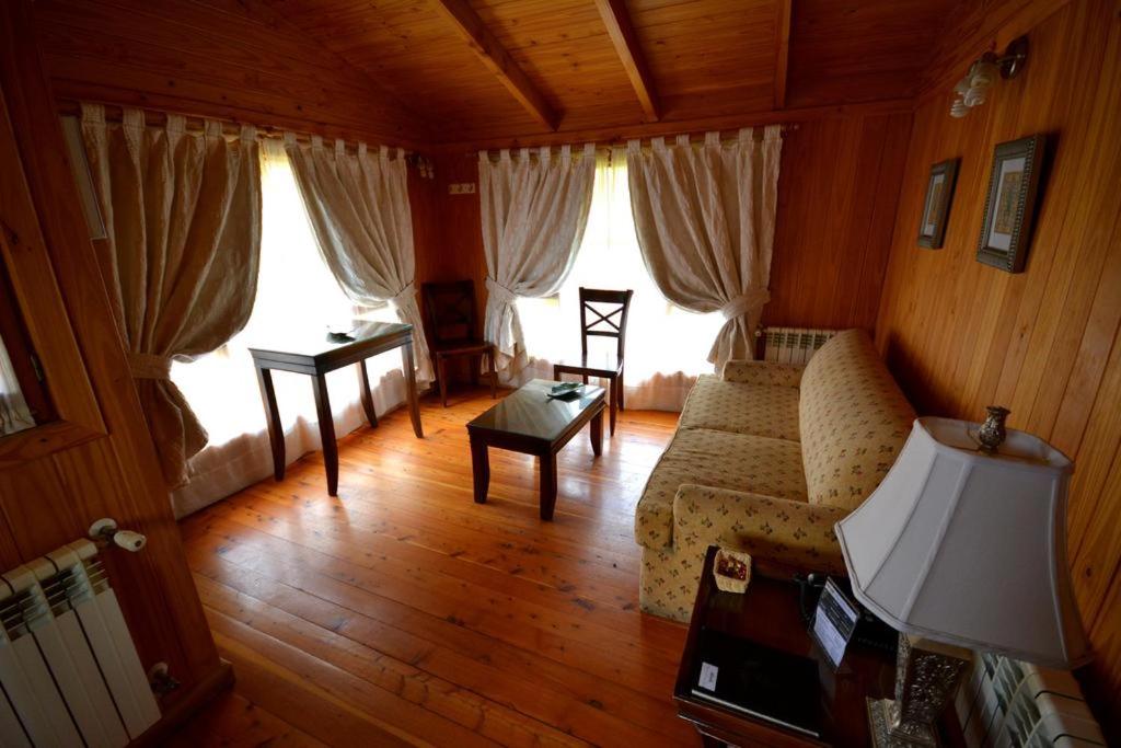 Two-Bedroom Apartment (3 People) photo 1