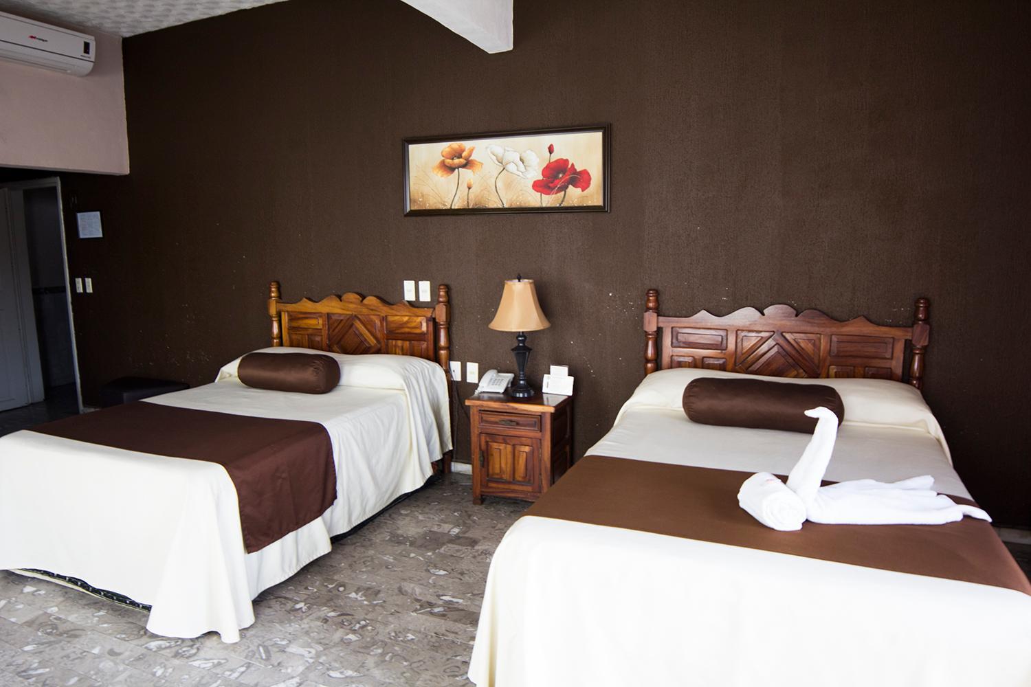 Double Room with Two Double Beds, photo 7