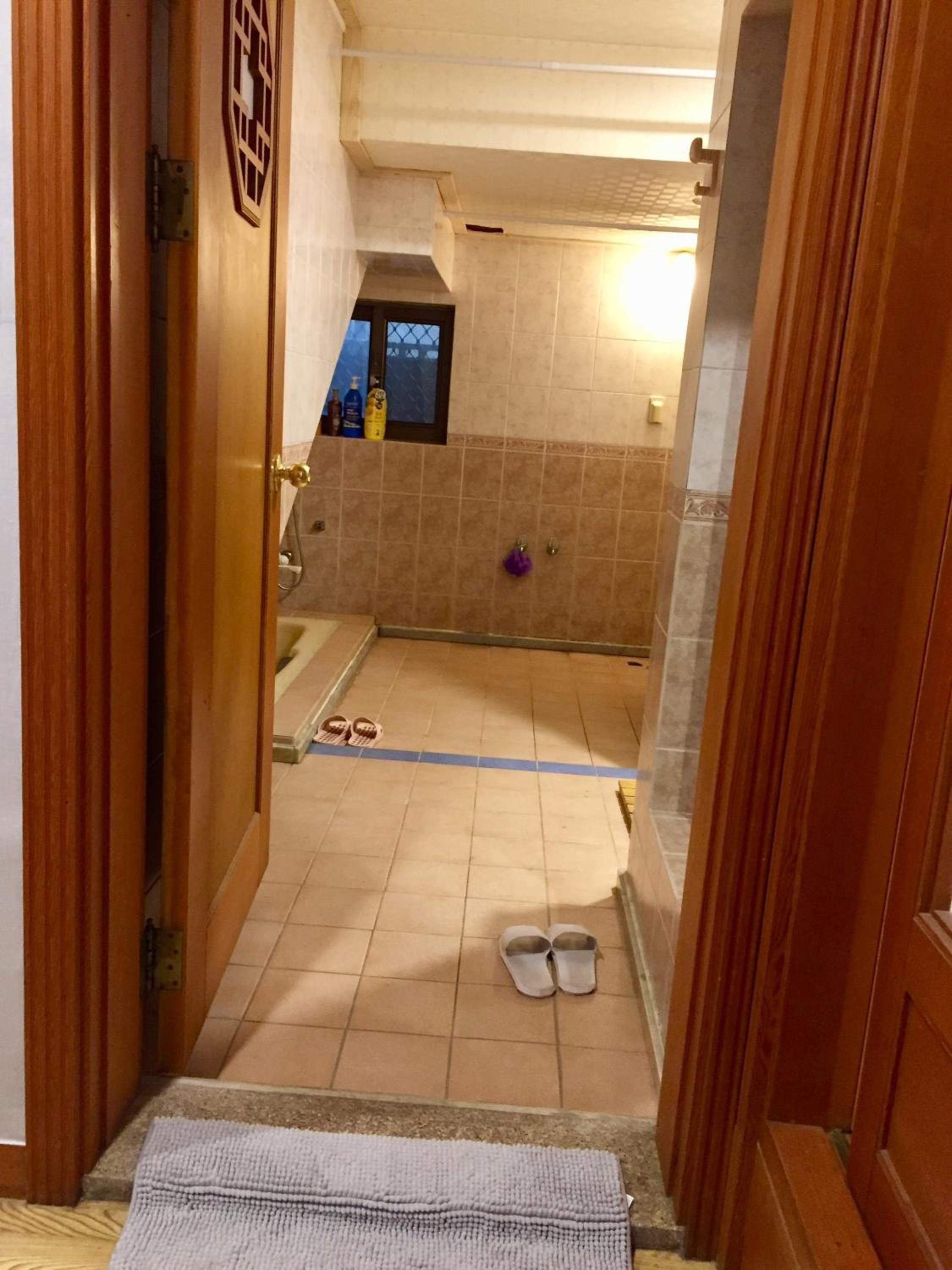 Deluxe Suite - Photo 27