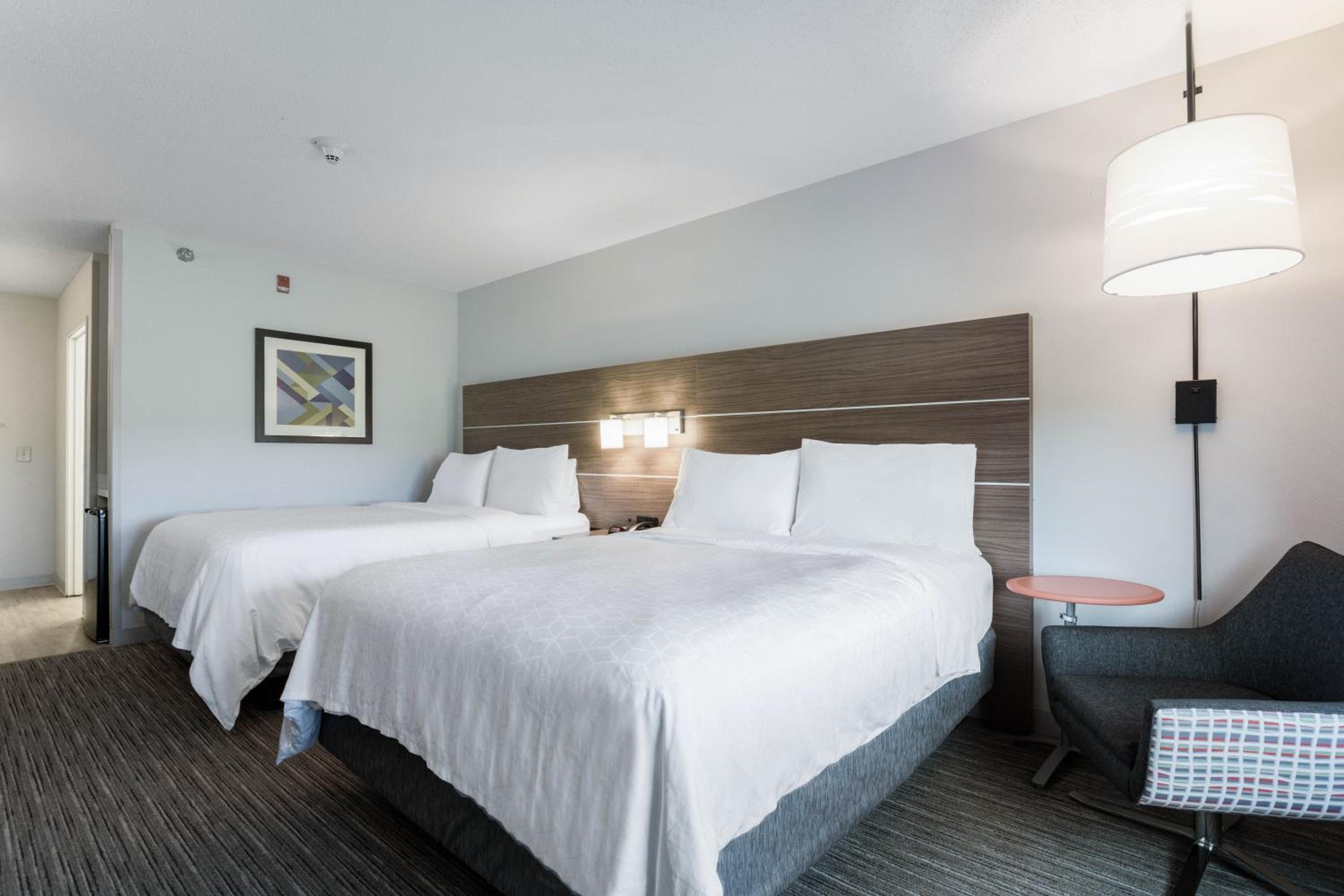 Standard Room - Photo 1