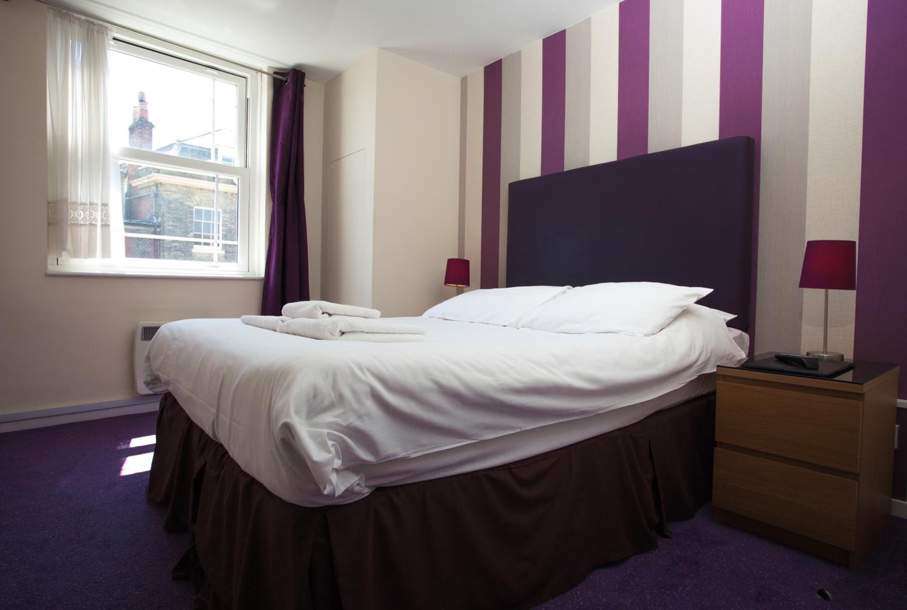 Double Room With Shared Bathroom photo 1