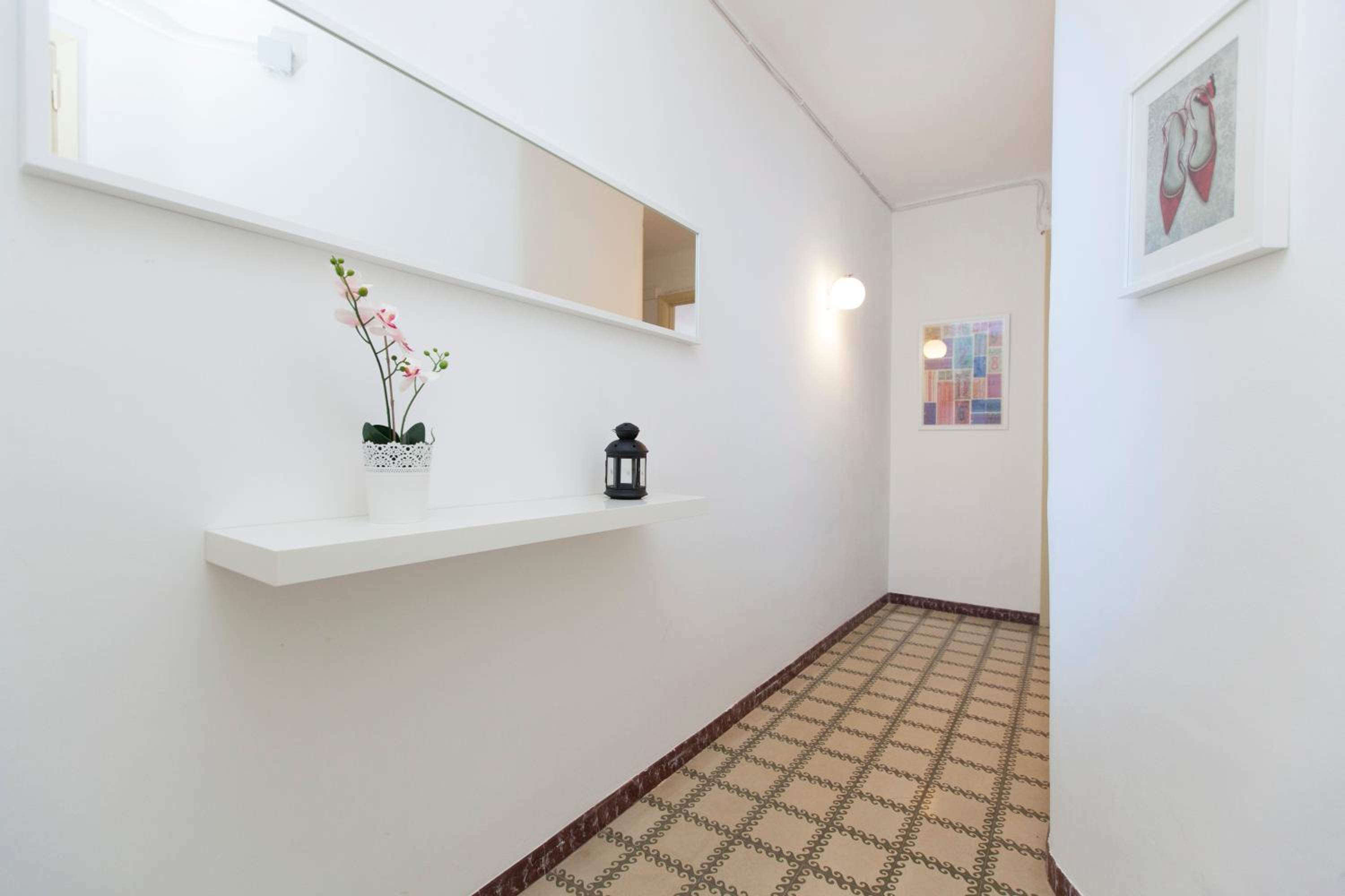 Superior Three-Bedroom Apartment photo 2