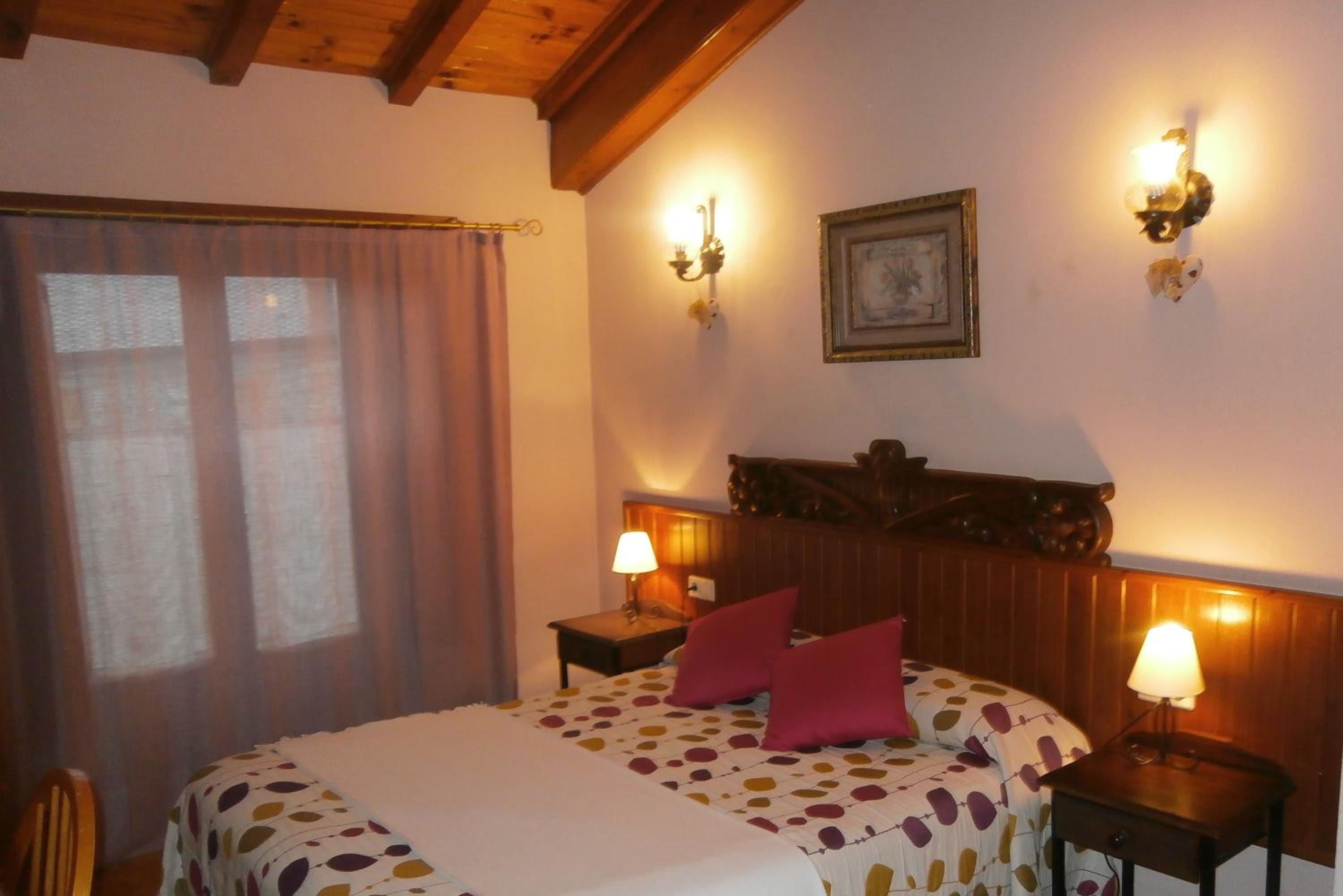 Double or Twin Room photo 3