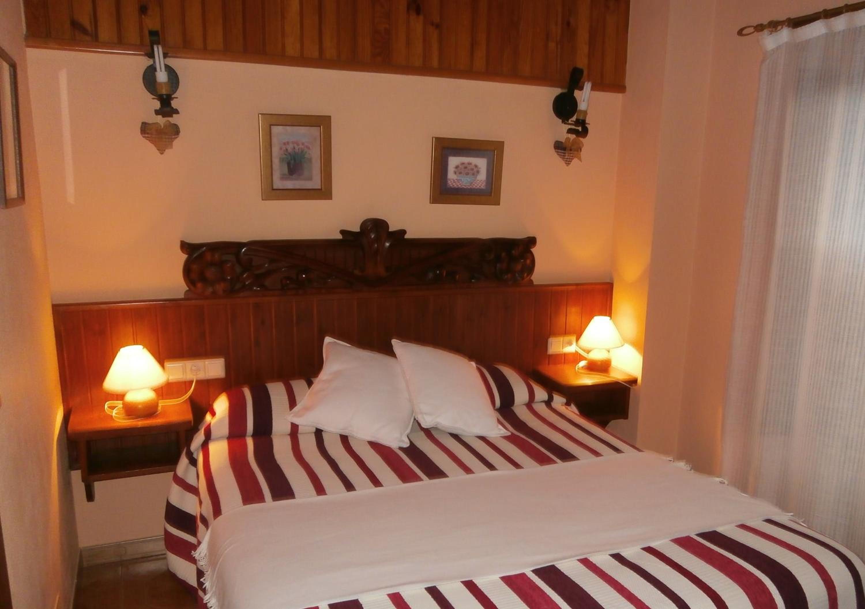 Double or Twin Room photo 2