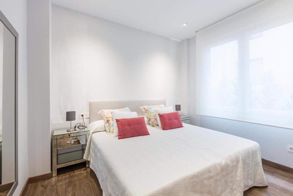 Two-Bedroom Apartment - Photo 18