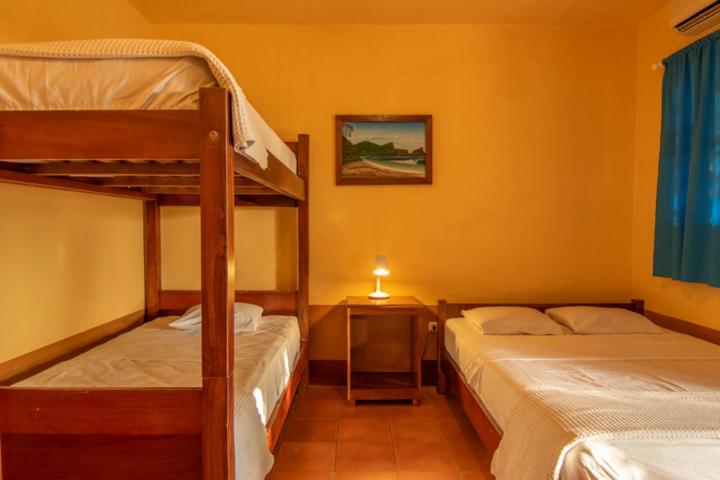 Triple Room with Private Bathroom photo 1