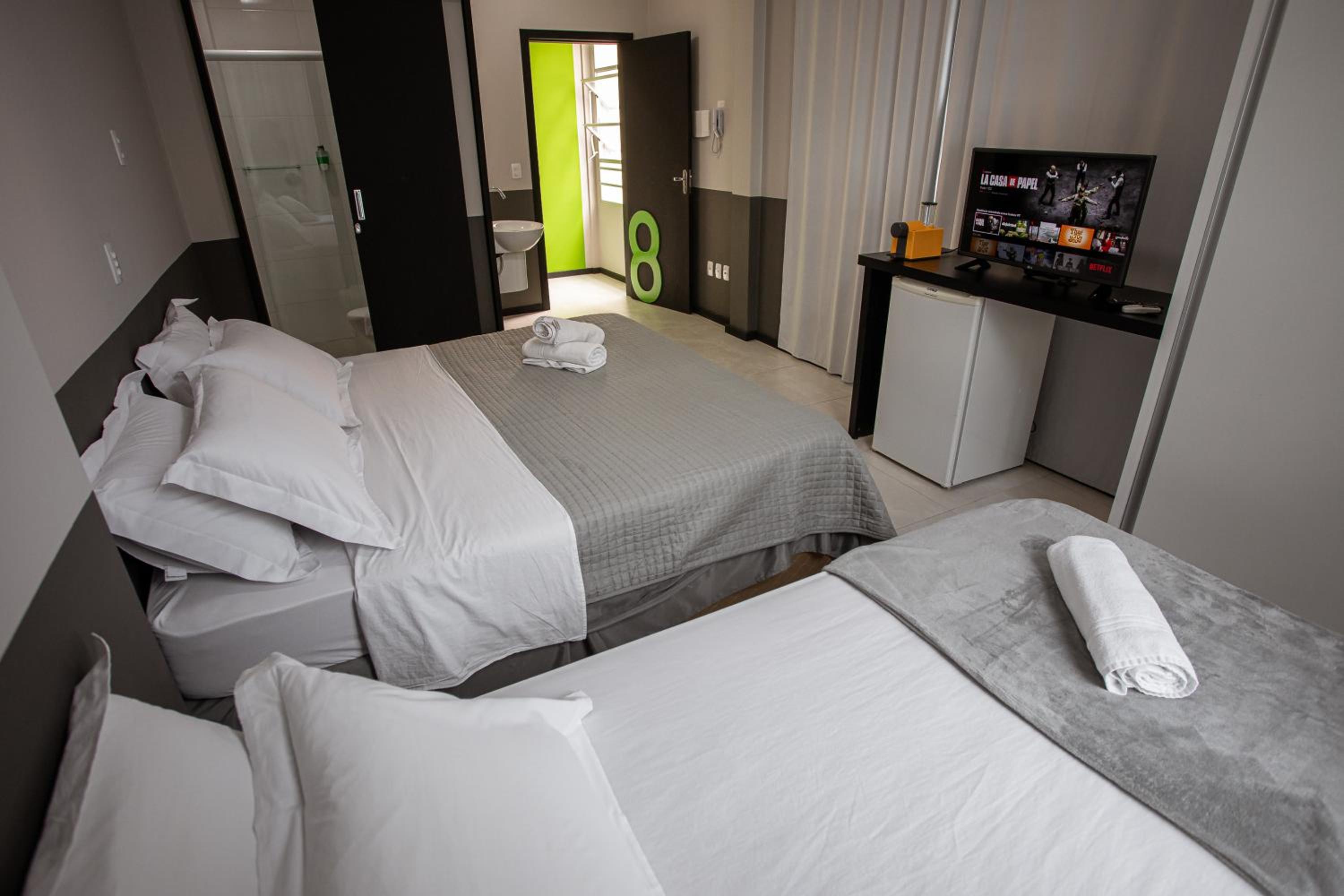 Triple Room with Private Bathroom photo 3