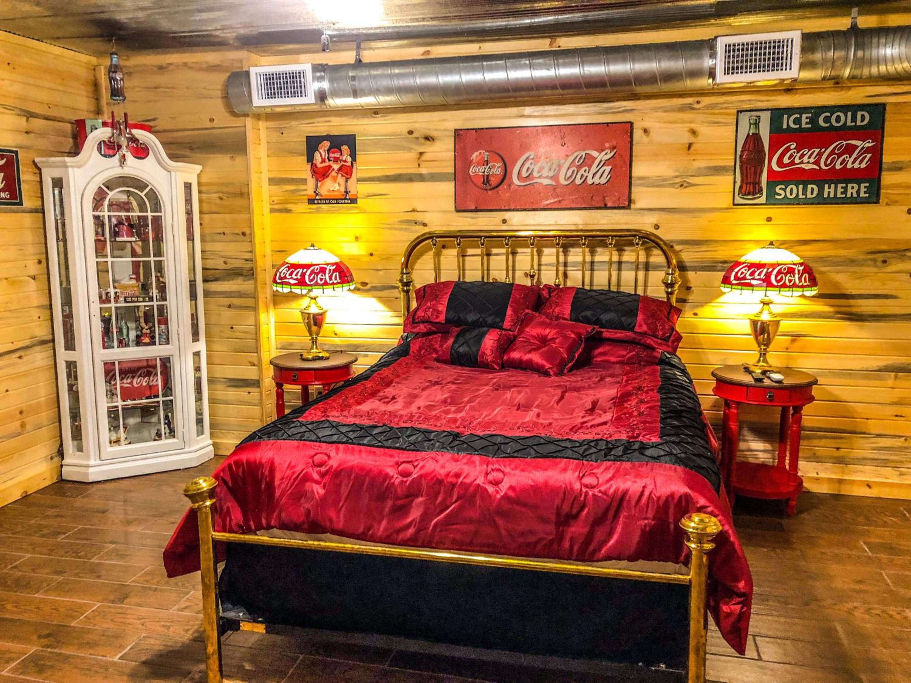 Deluxe Family Room photo 2
