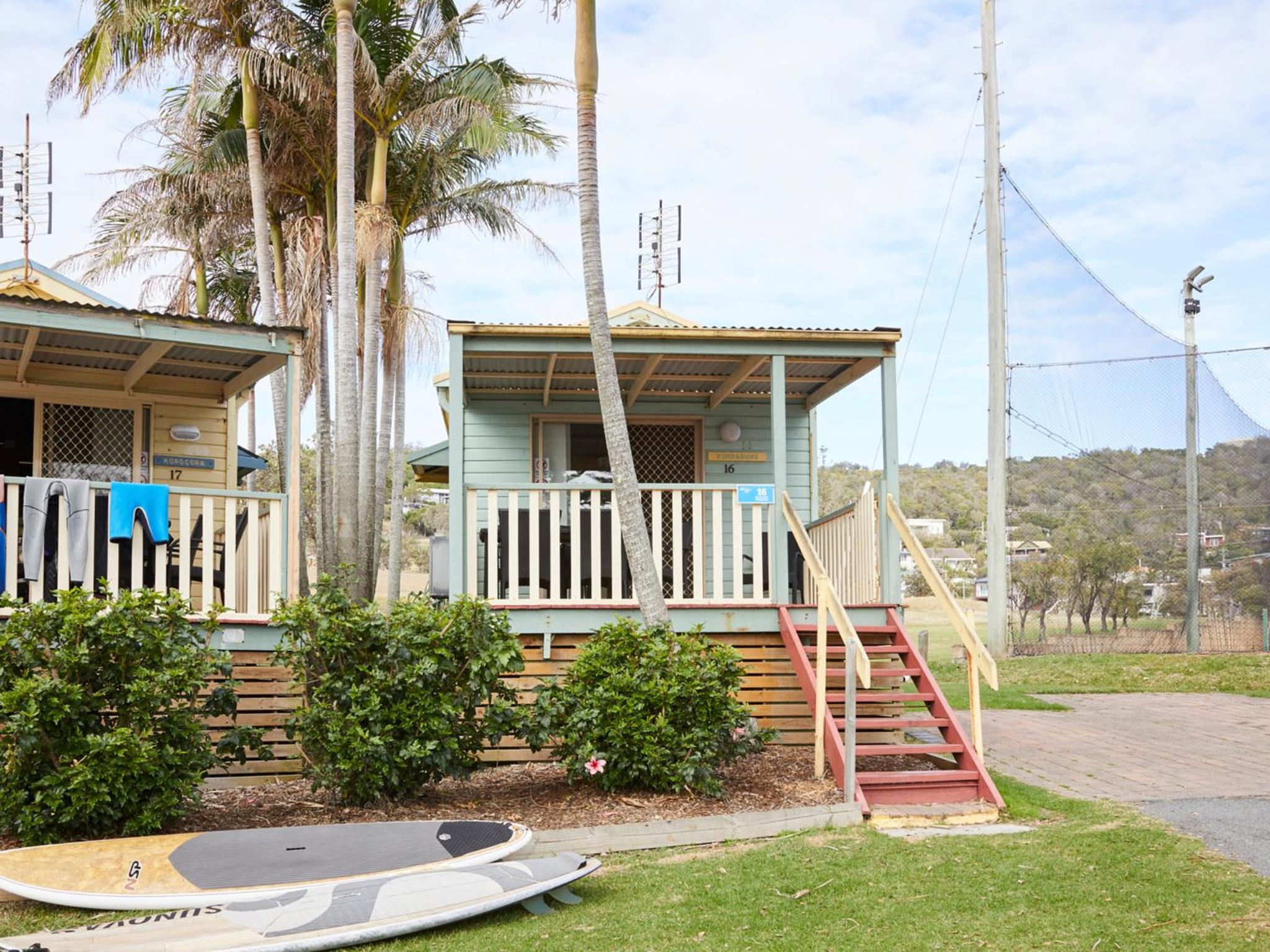 Oceanside Bungalow photo 3