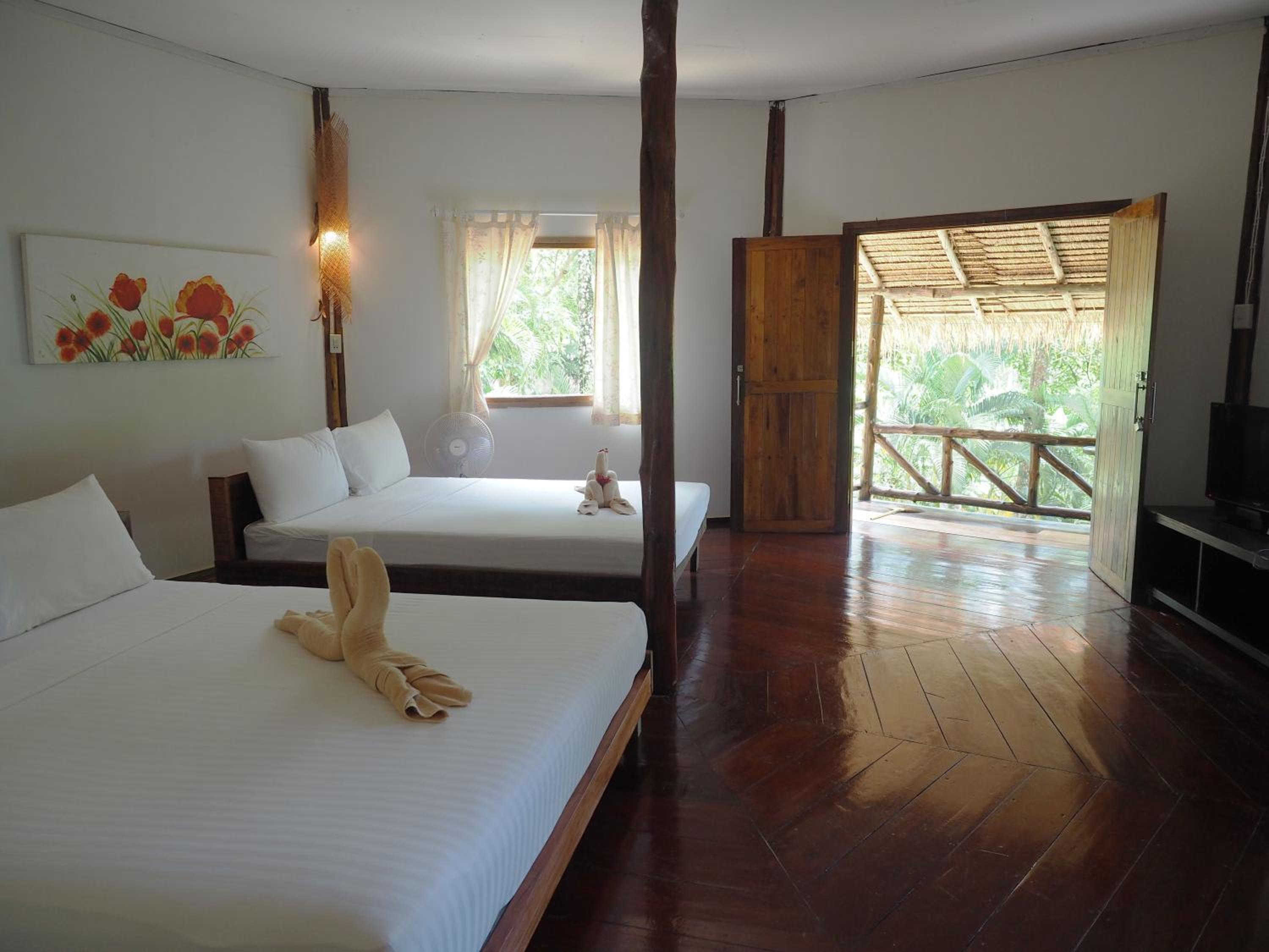 Double or Twin Room with Garden View