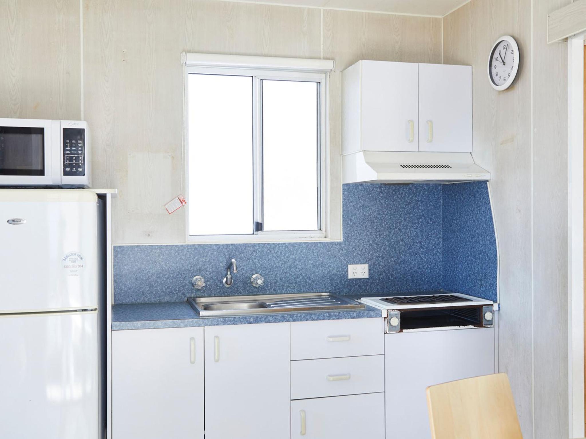 1 Bedroom Cabin photo 2