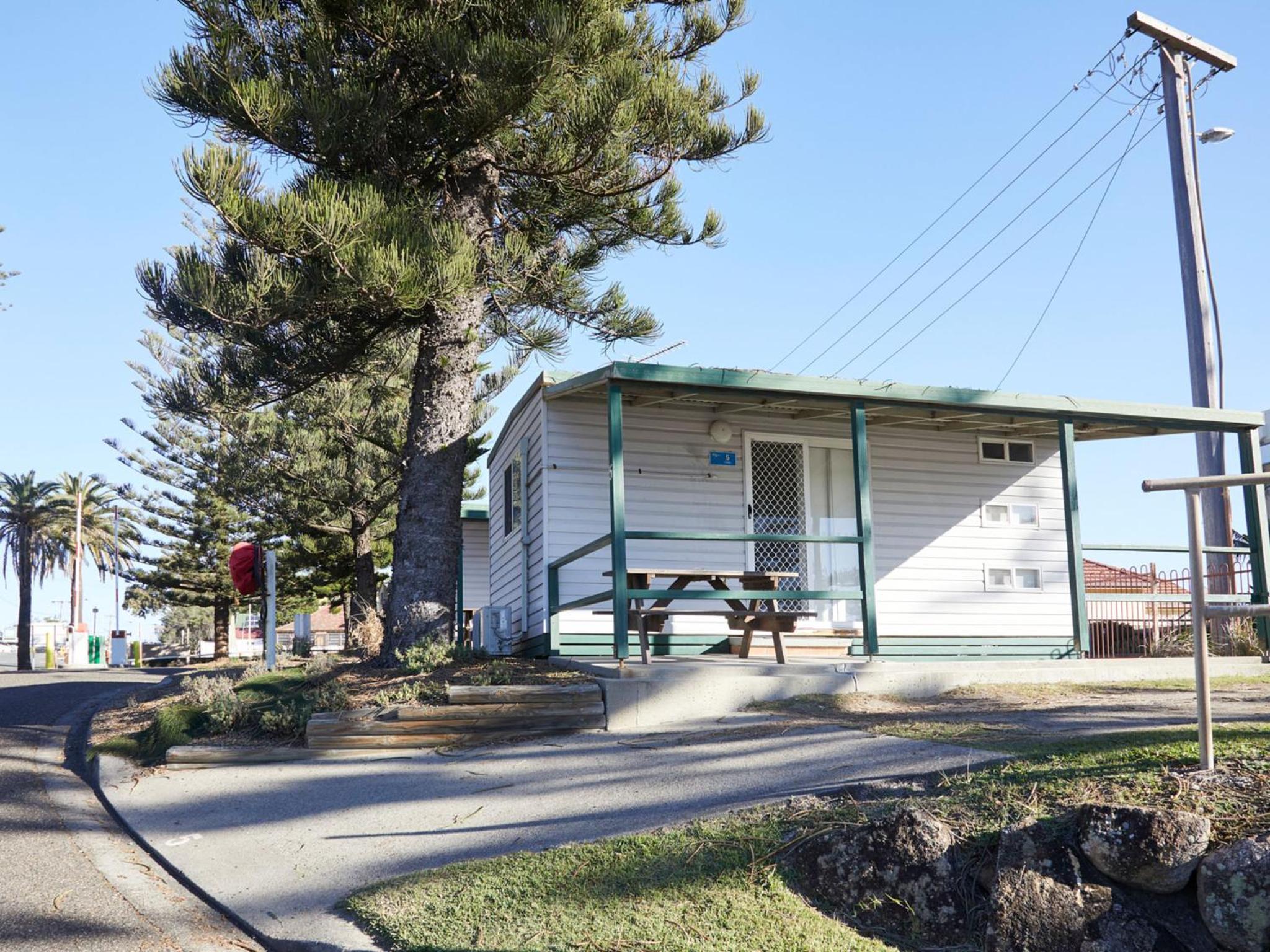 1 Bedroom Cabin photo 3