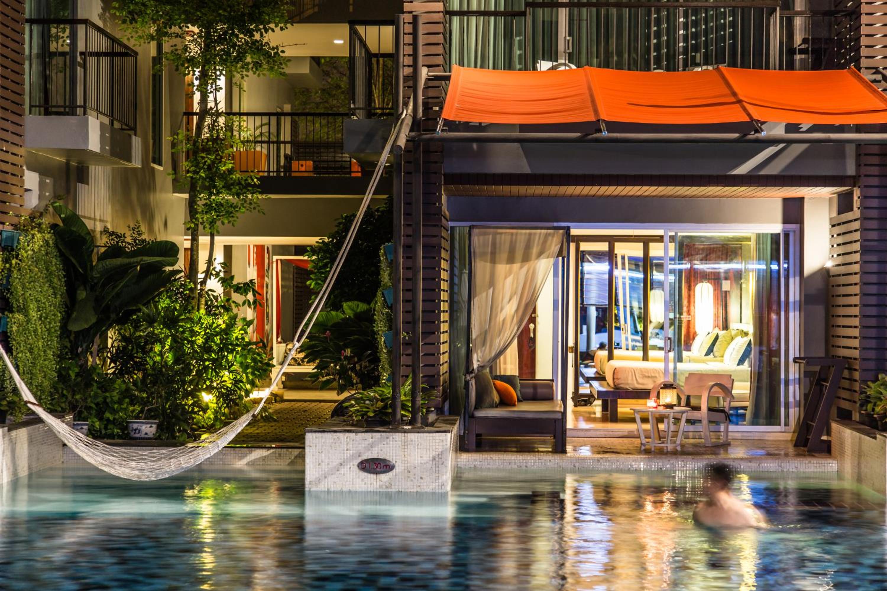 Deluxe Double or Twin Room with Pool Access - Photo 6