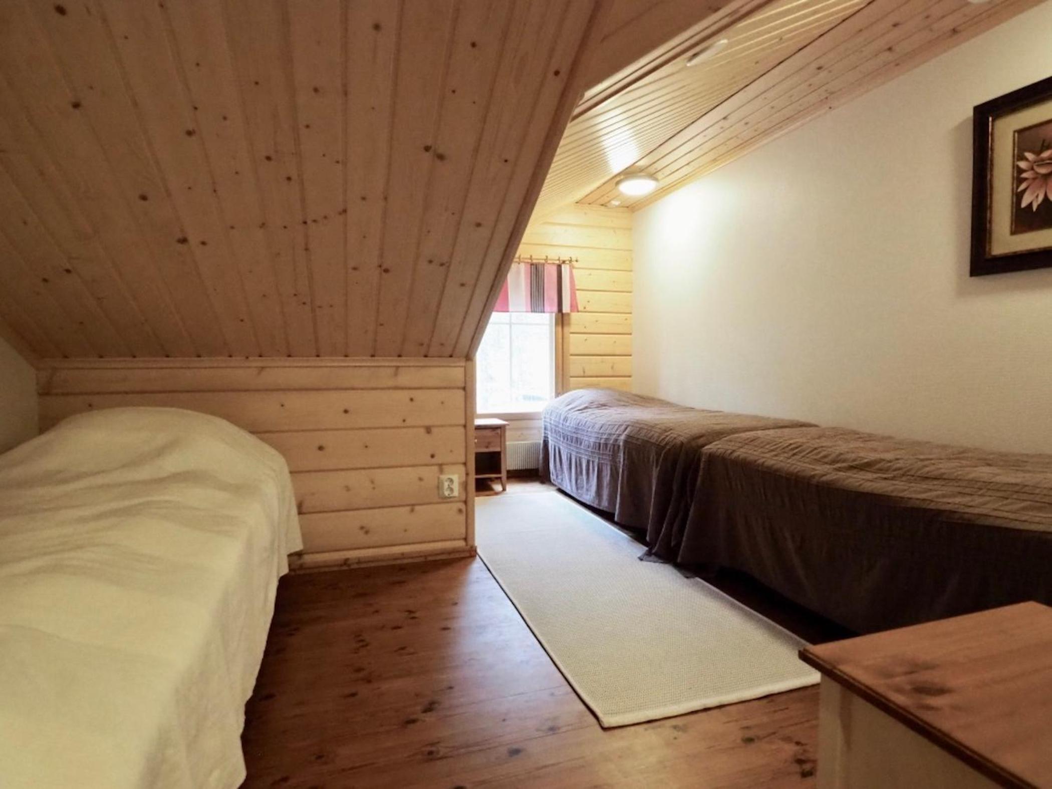 Four-Bedroom House photo 2