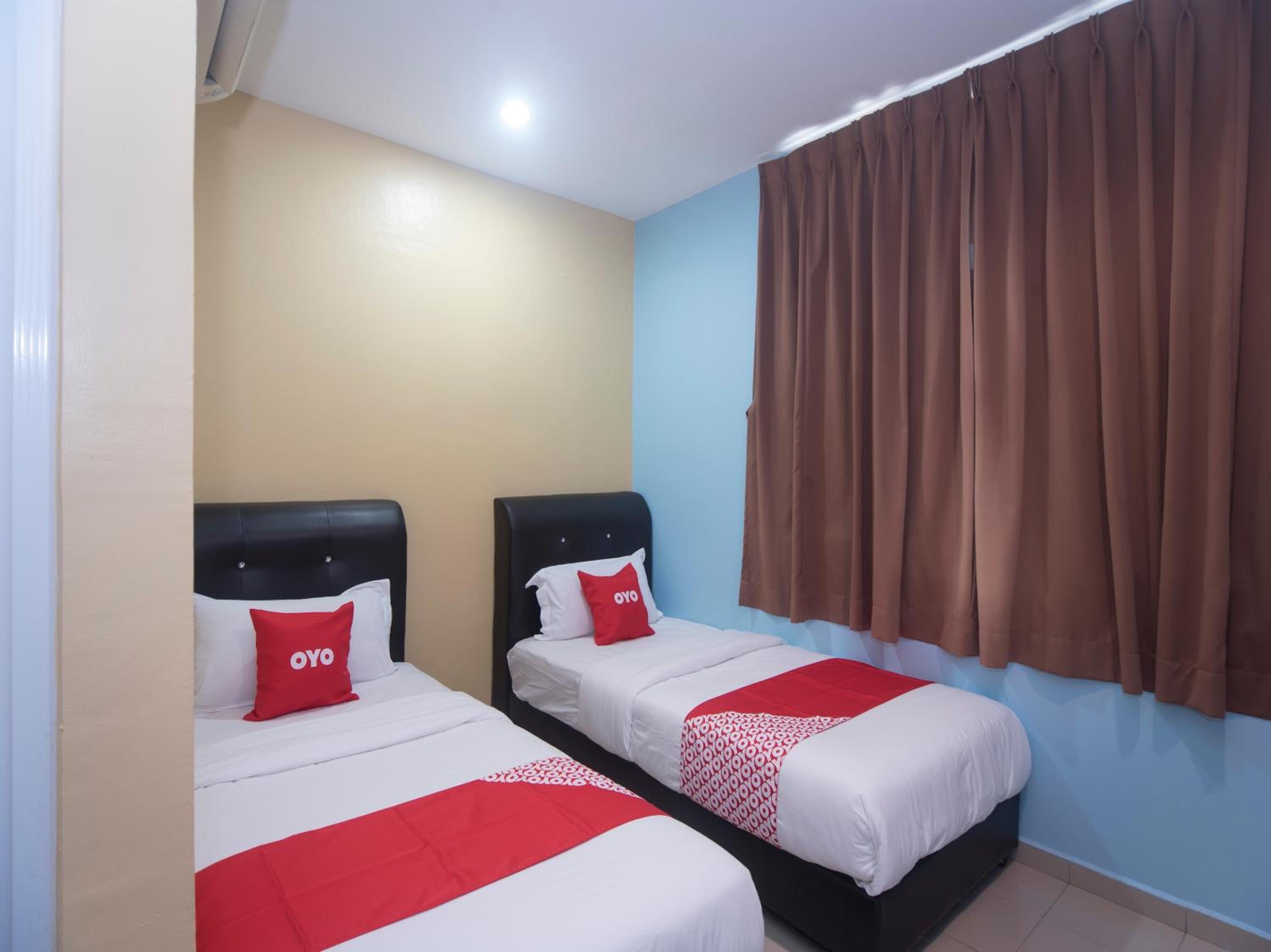 Deluxe Twin Room - Photo 3
