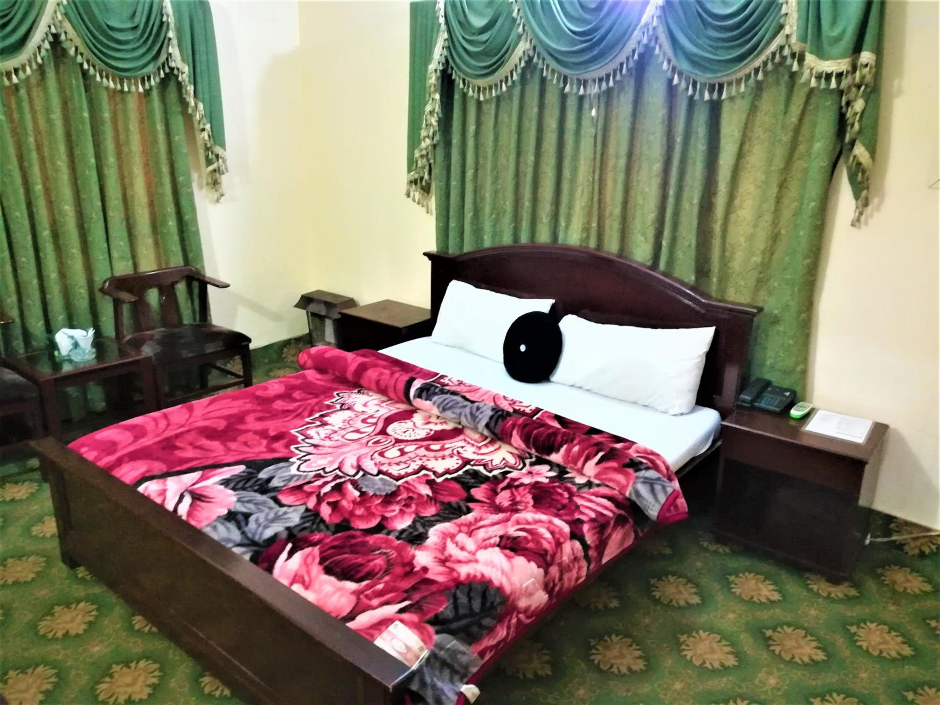 Standard Double Room photo 3