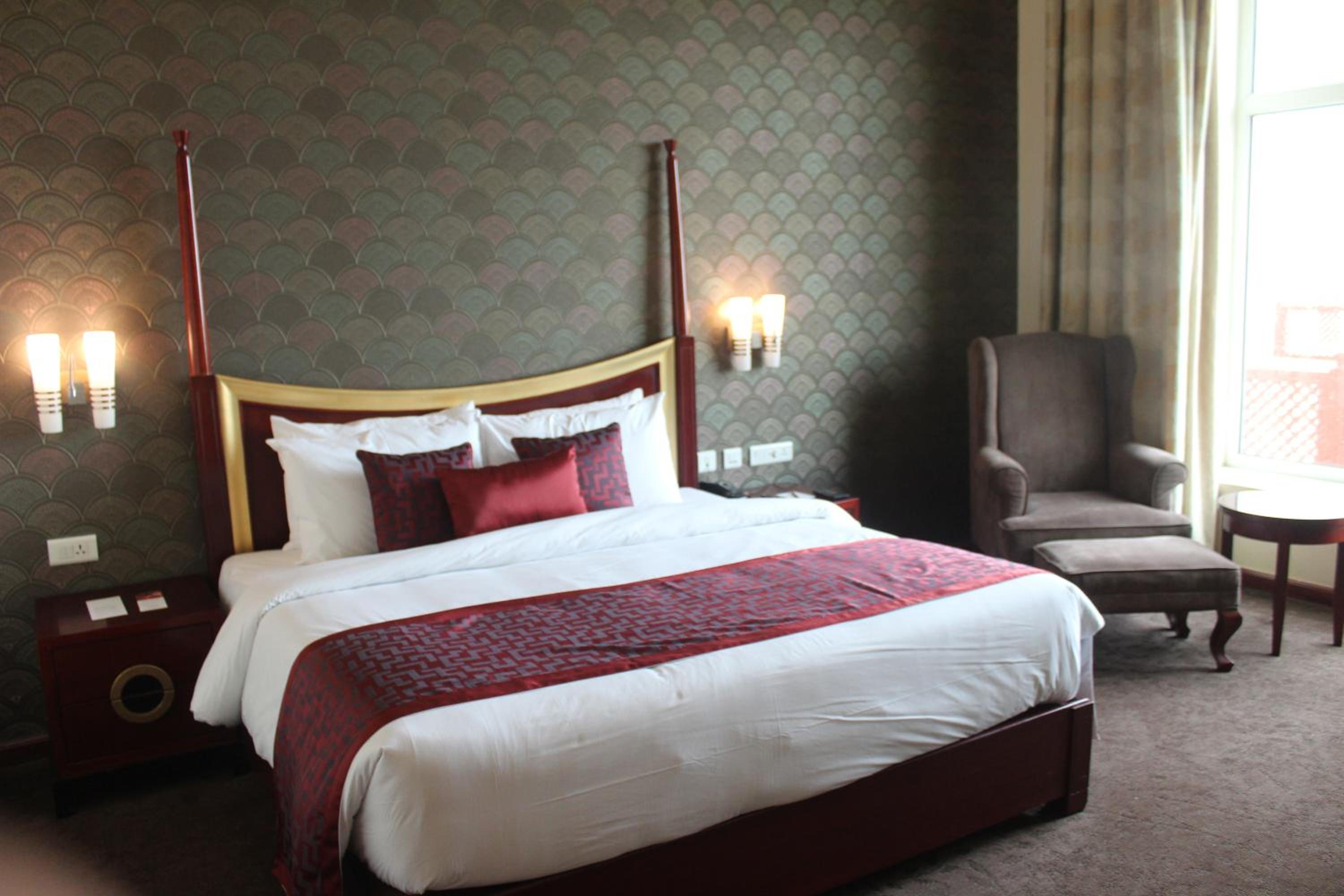 Presidential Suite (Non Smoking)