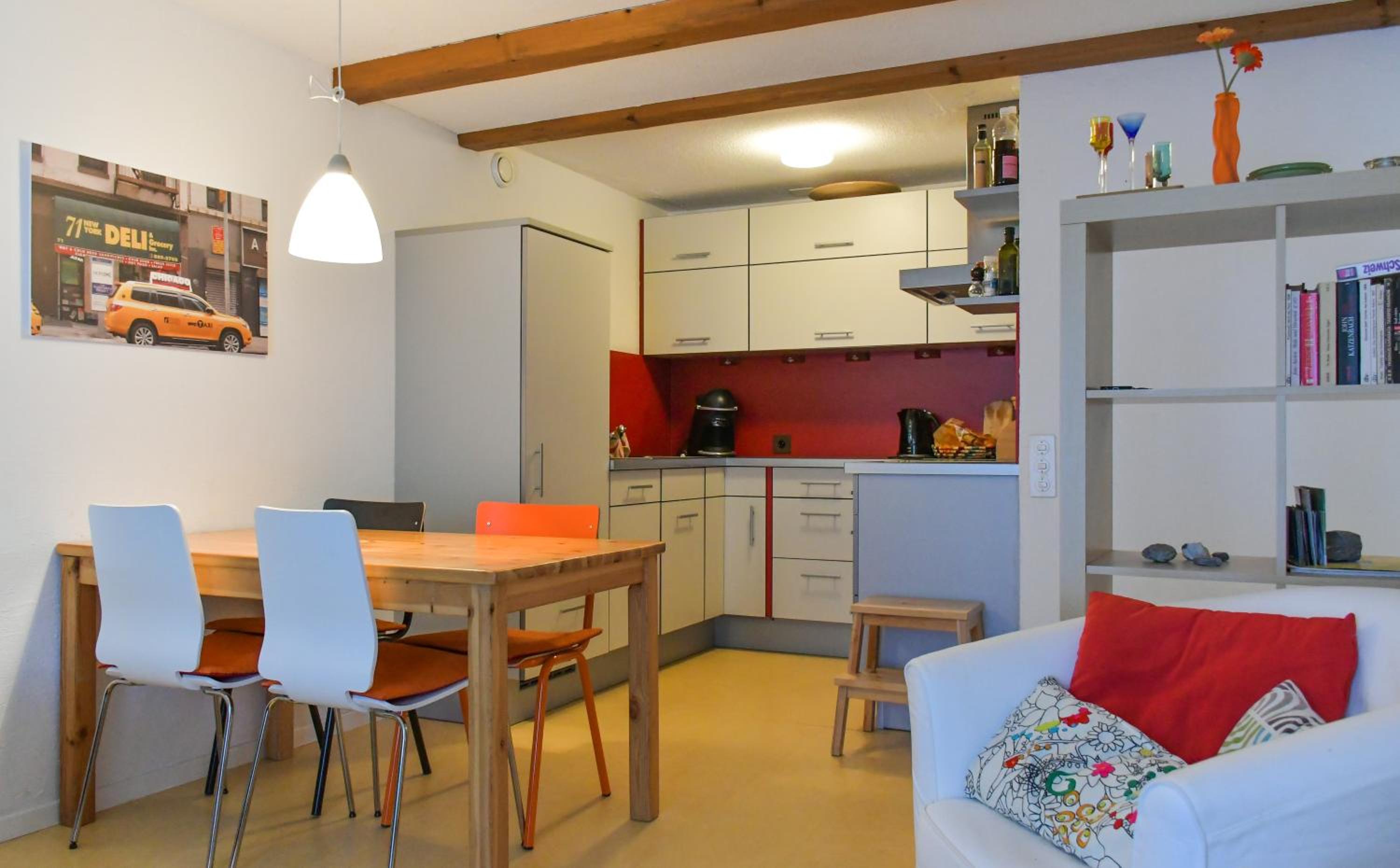One-Bedroom Apartment - Photo 20