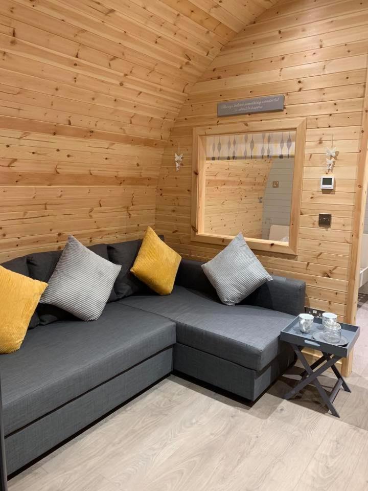 Luxury Glamping Pod without Hot Tub - Photo 9