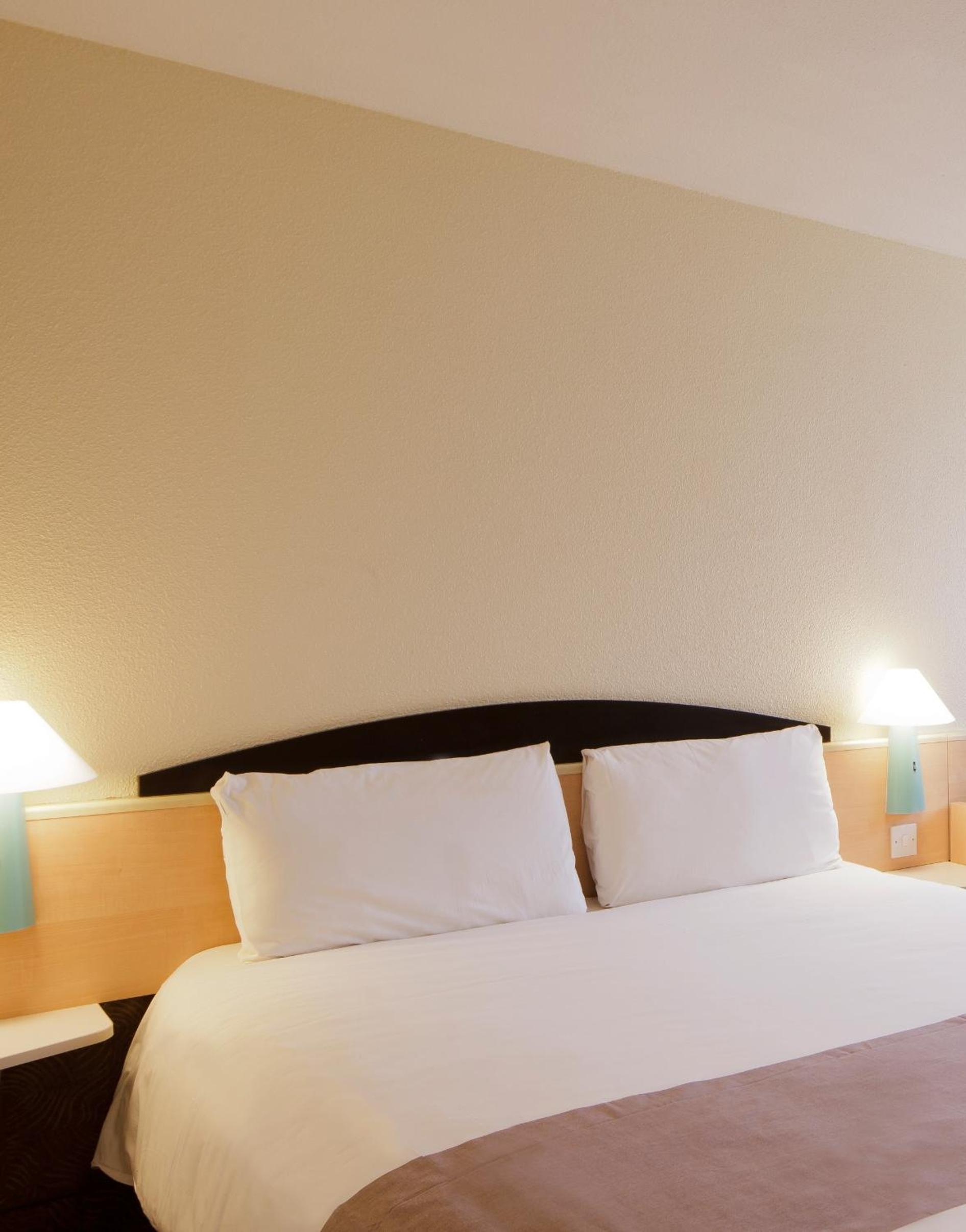 Standard Double Room - Photo 4