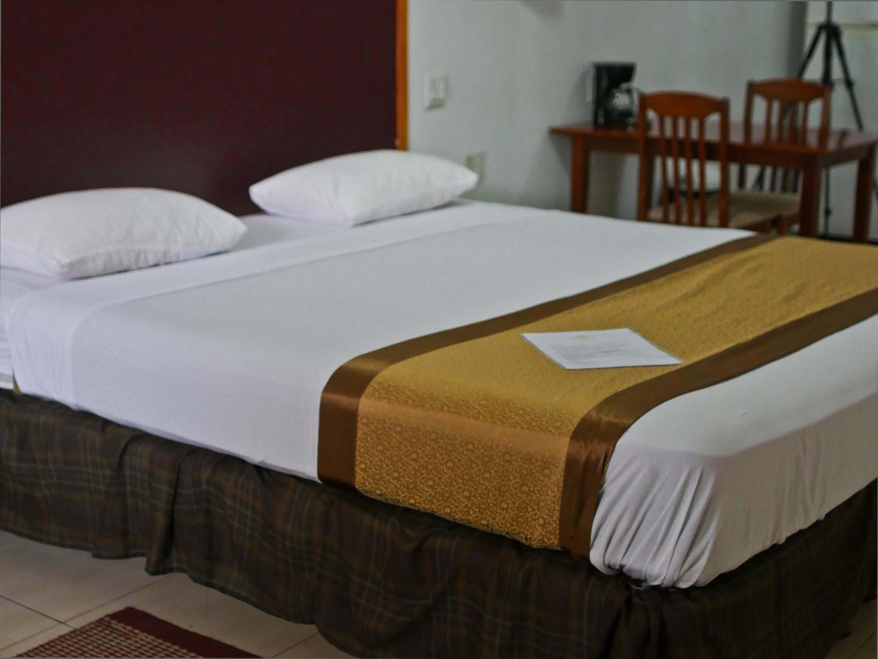 Deluxe King Room photo 1