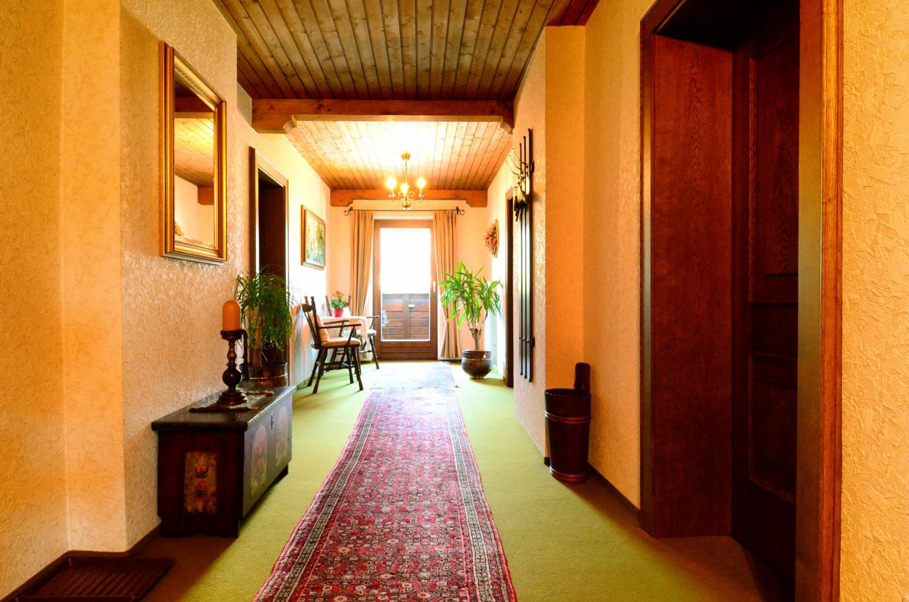 Double Room with Balcony 2 photo 2