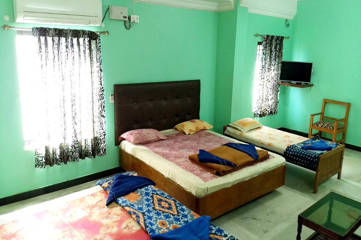 Mixed Dormitory Room