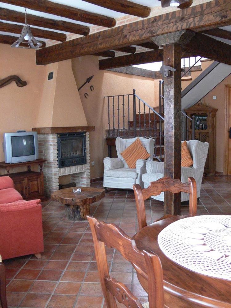 Casa de cuatro habitaciones