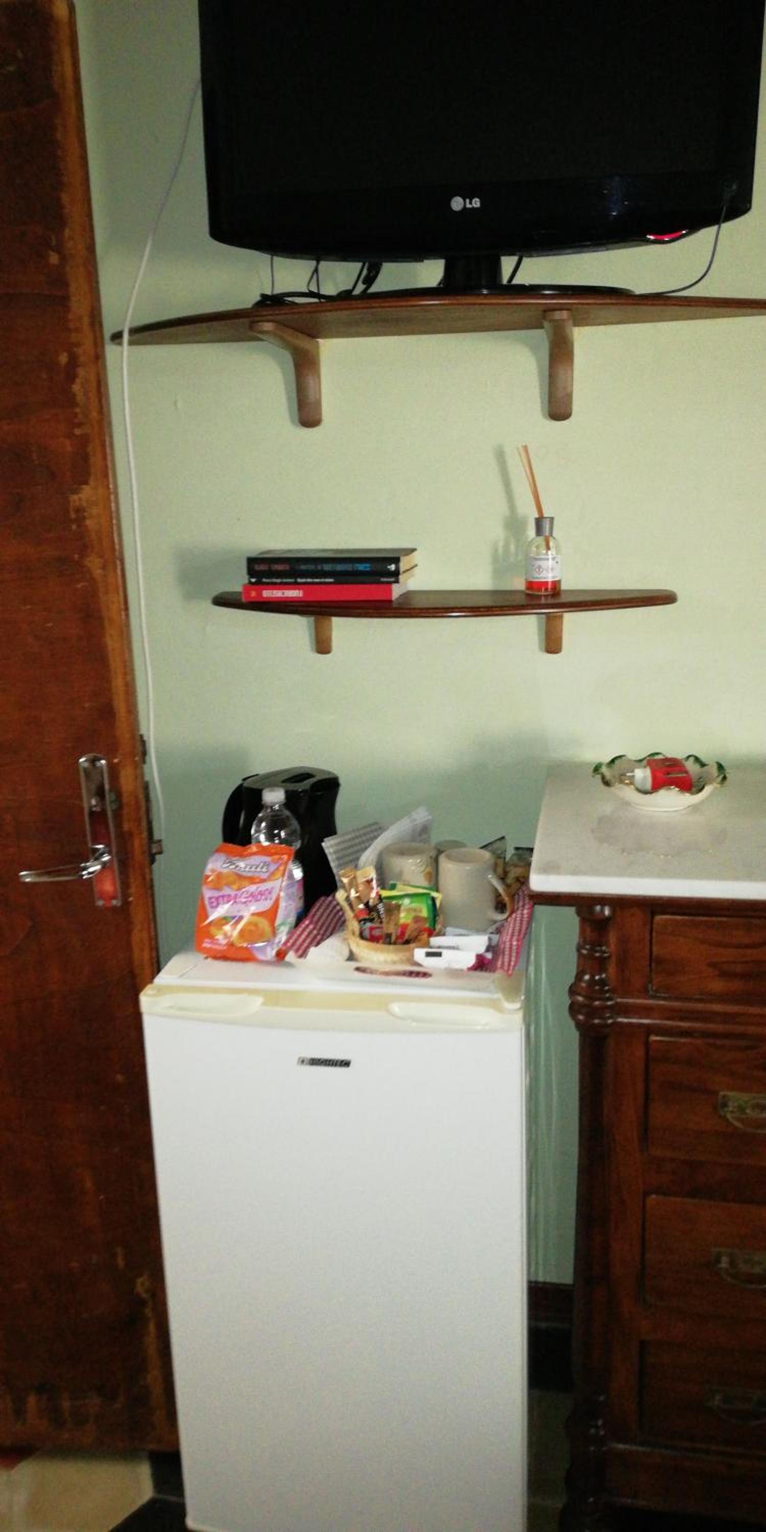 Double or Twin Room - Photo 21