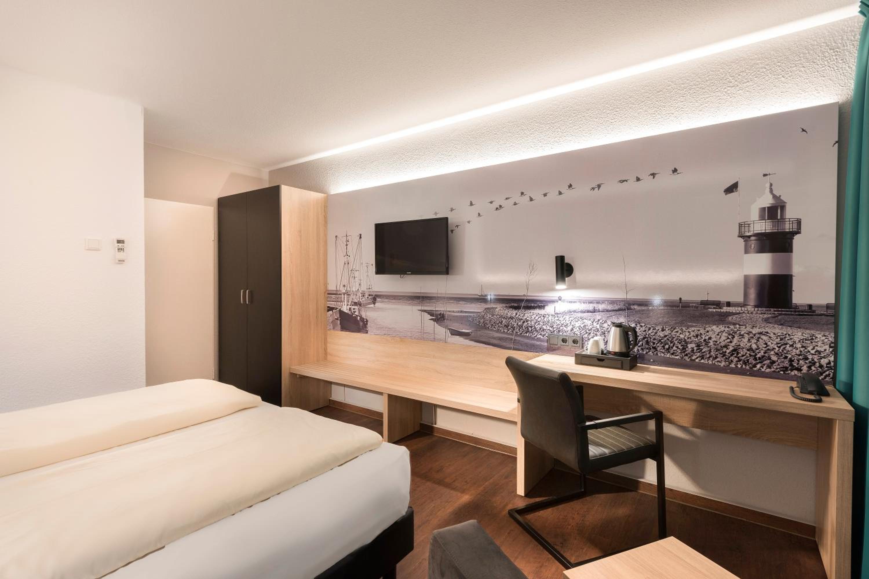 Double Room - Photo 7